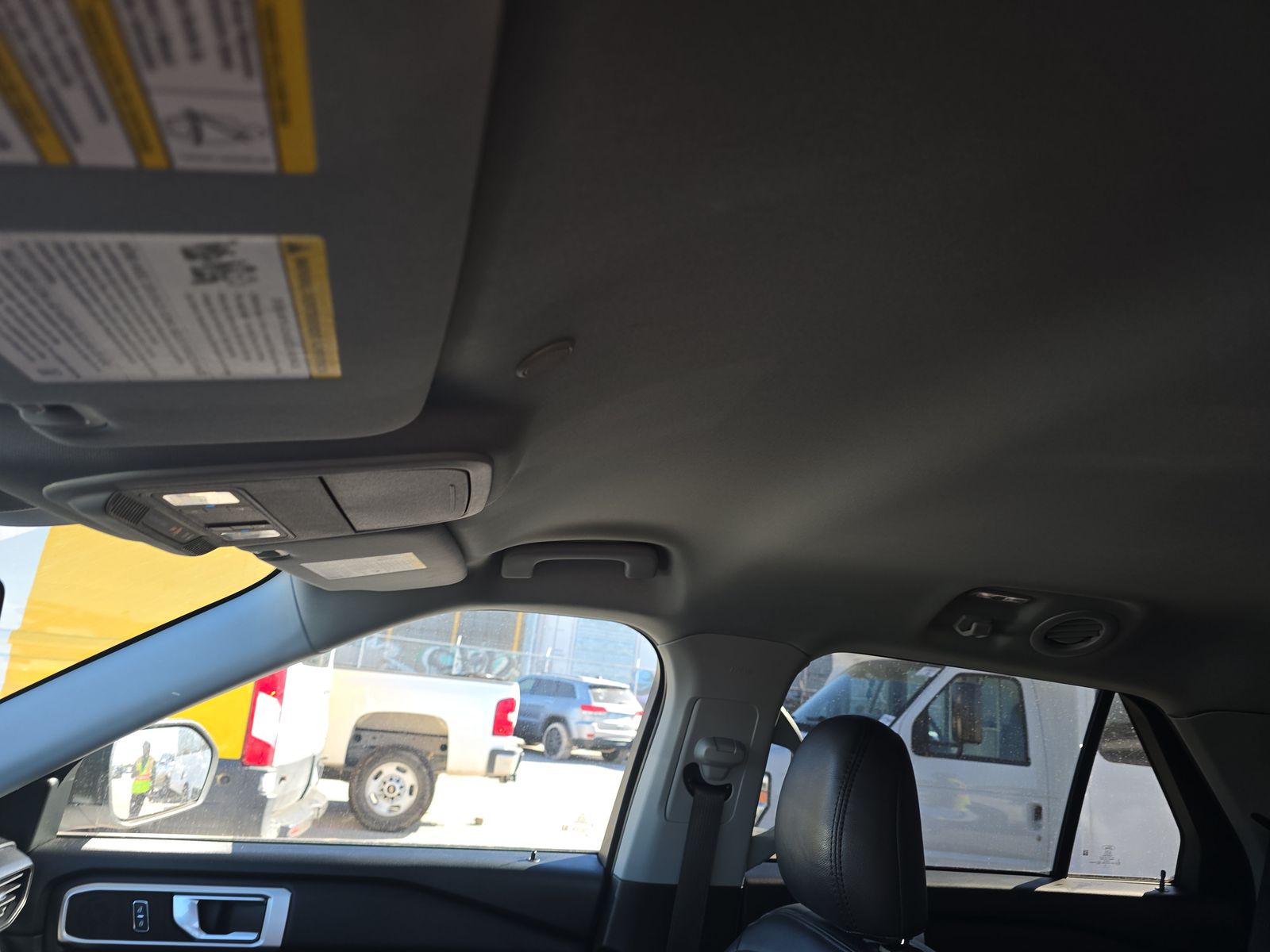 2022 Ford Explorer XLT RWD