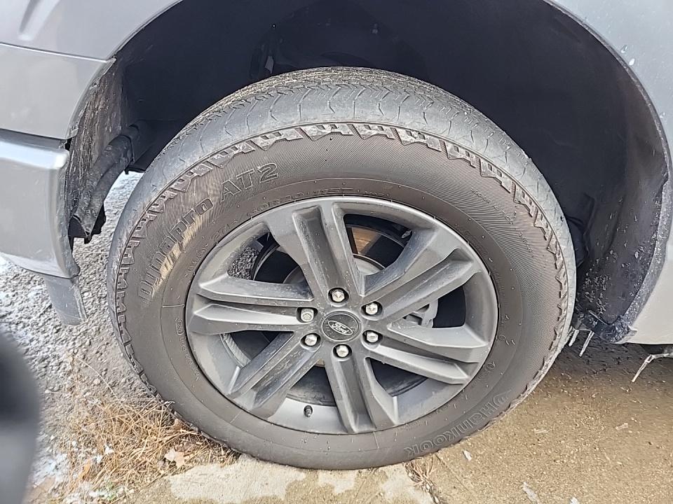 2023 Ford F-150 Lariat AWD