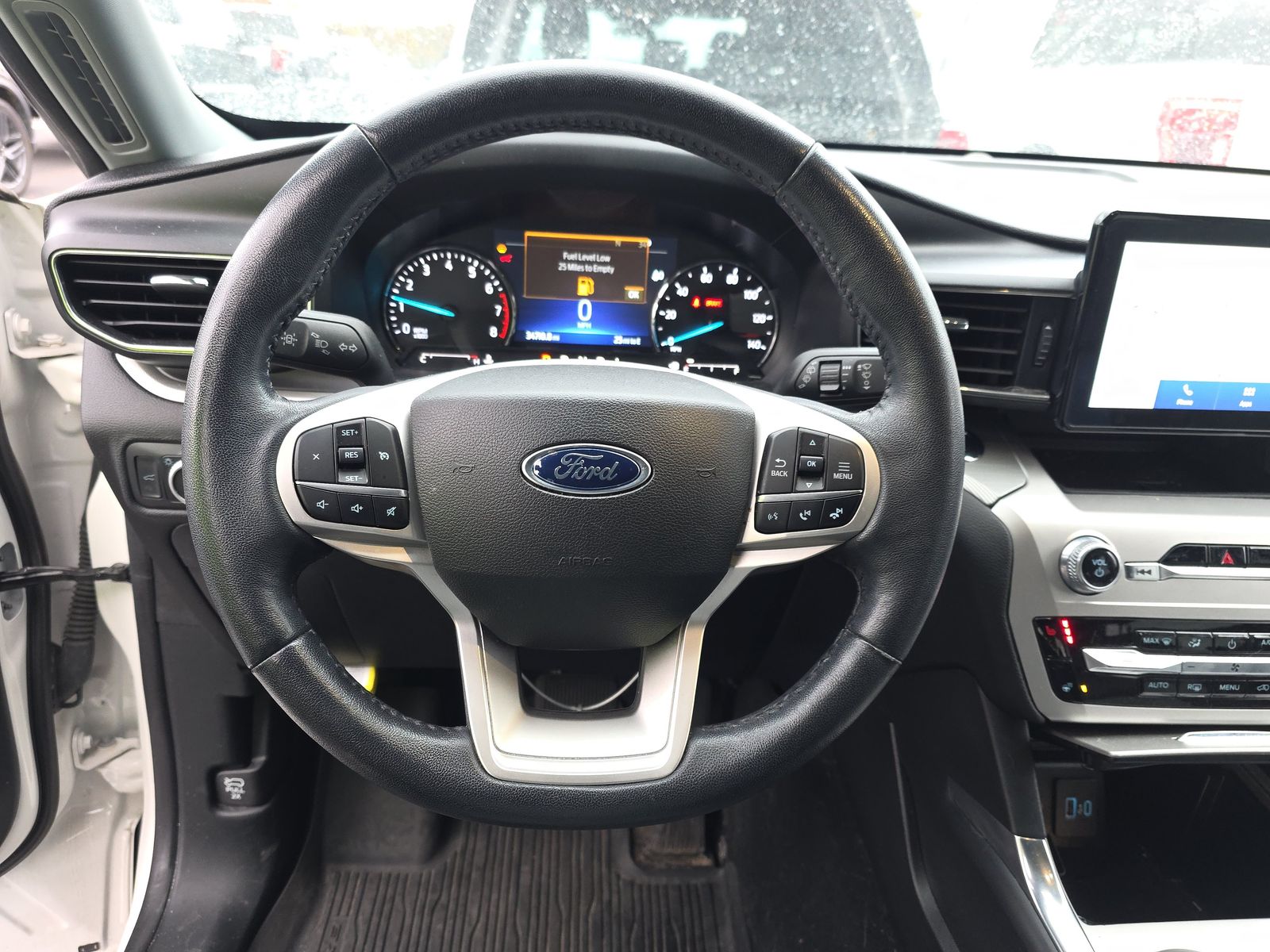 2022 Ford Explorer XLT FWD