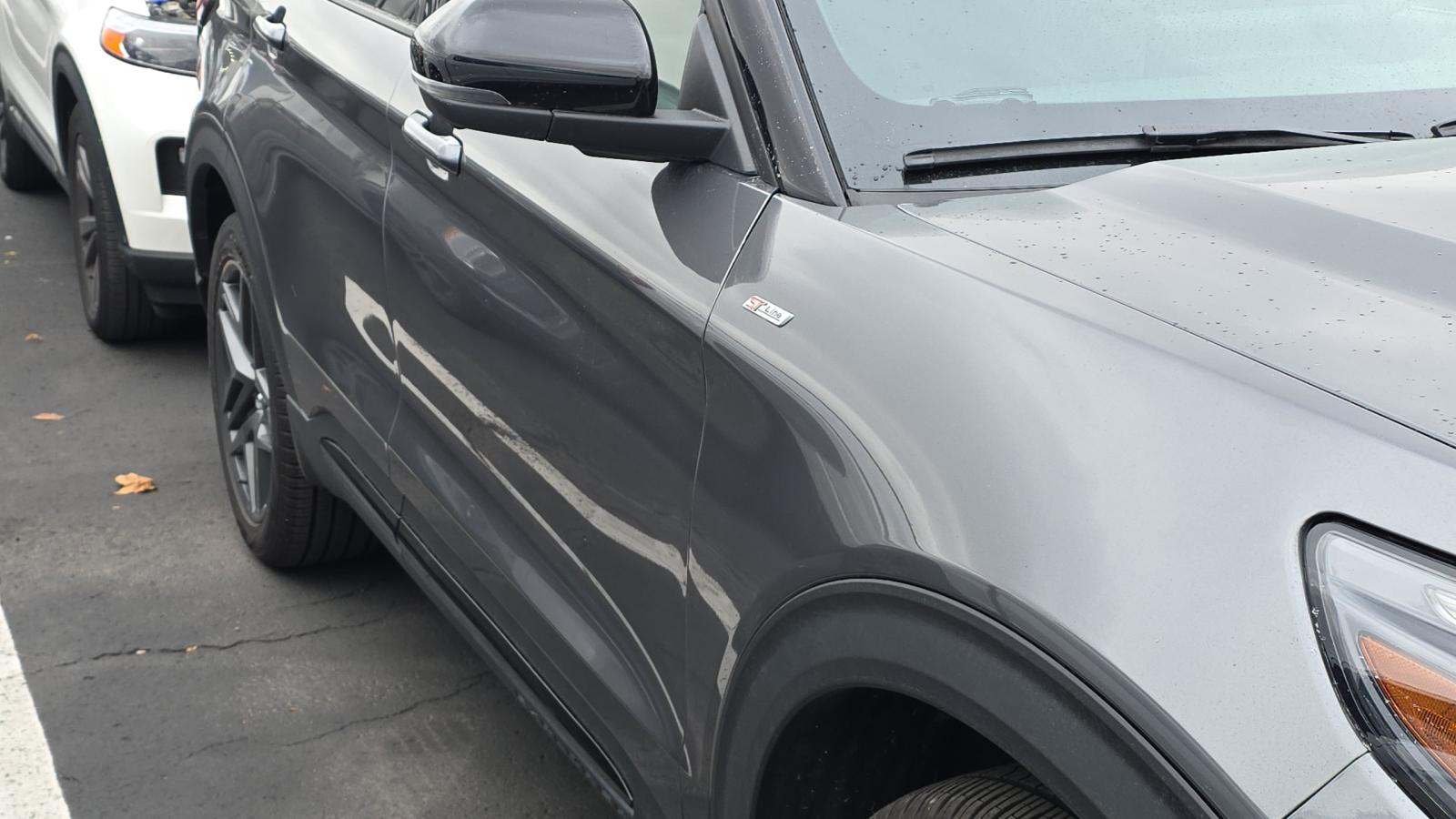 2025 Ford Explorer ST-Line AWD