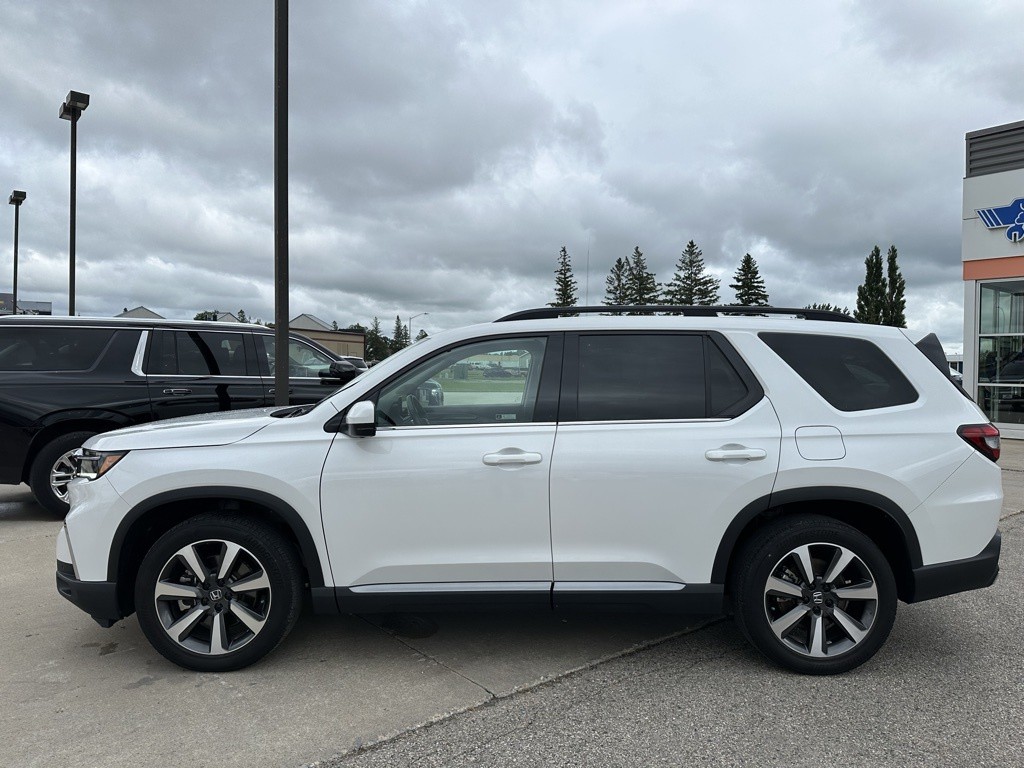 2023 Honda Pilot Elite AWD
