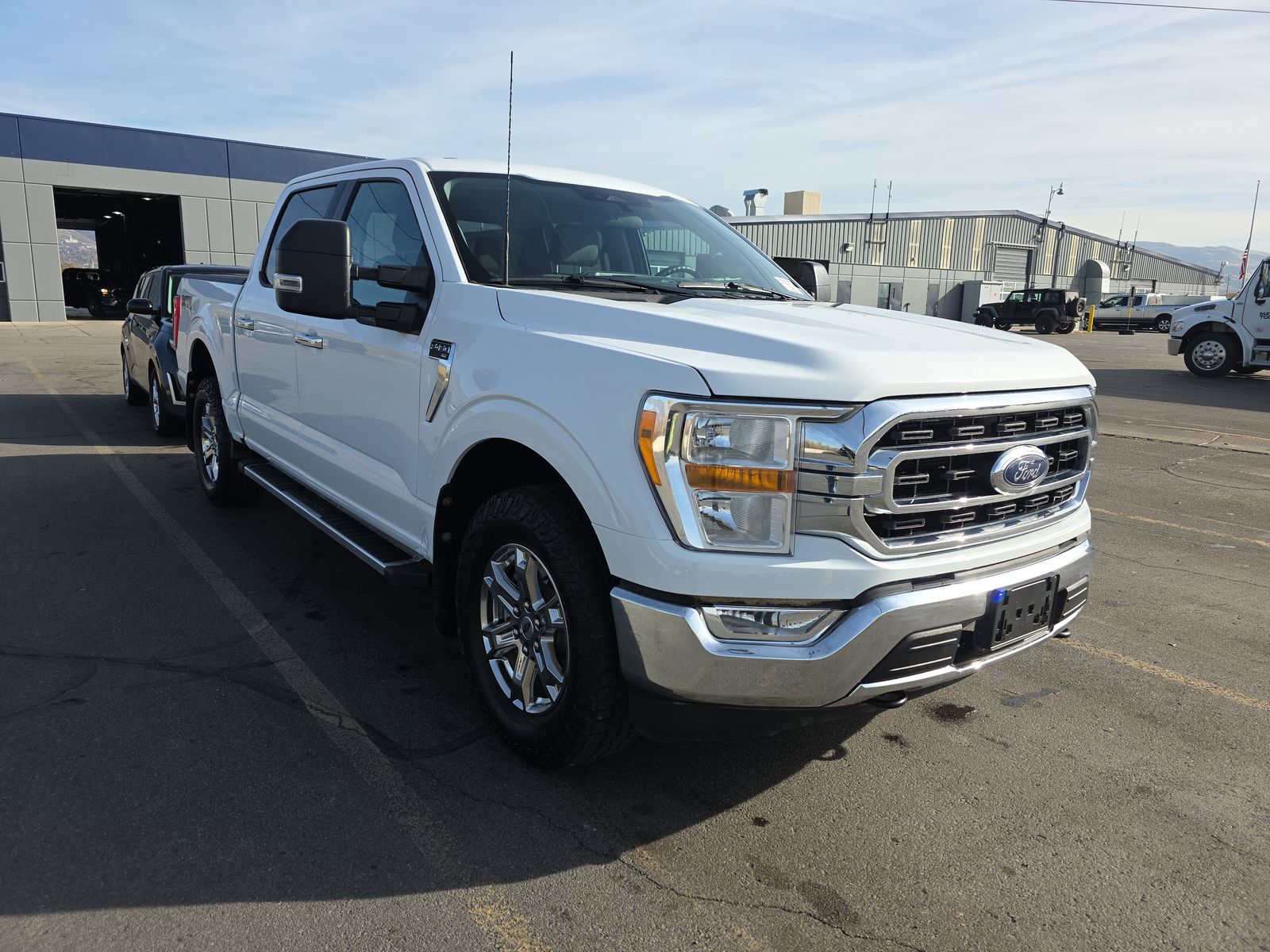 2023 Ford F-150 XLT AWD