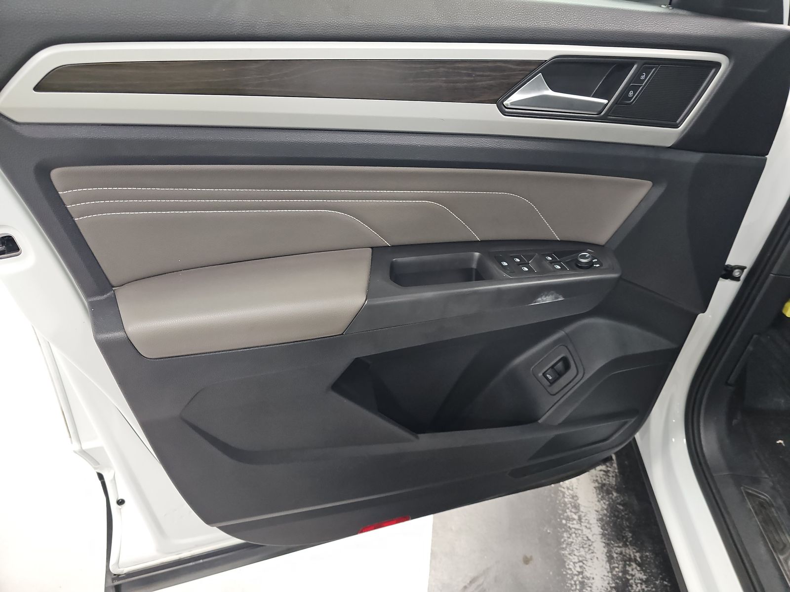 2023 Volkswagen Atlas 3.6L SE FWD