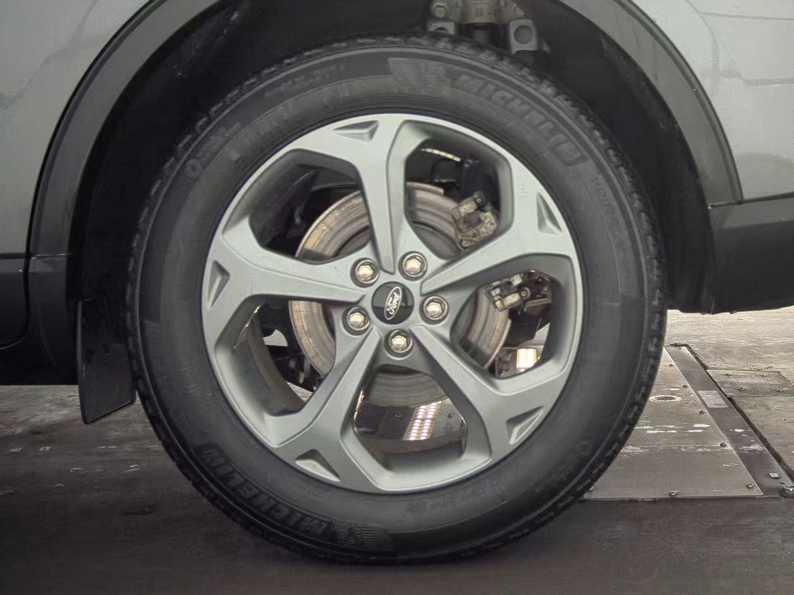 2025 Ford Escape Hybrid ST-Line Elite AWD