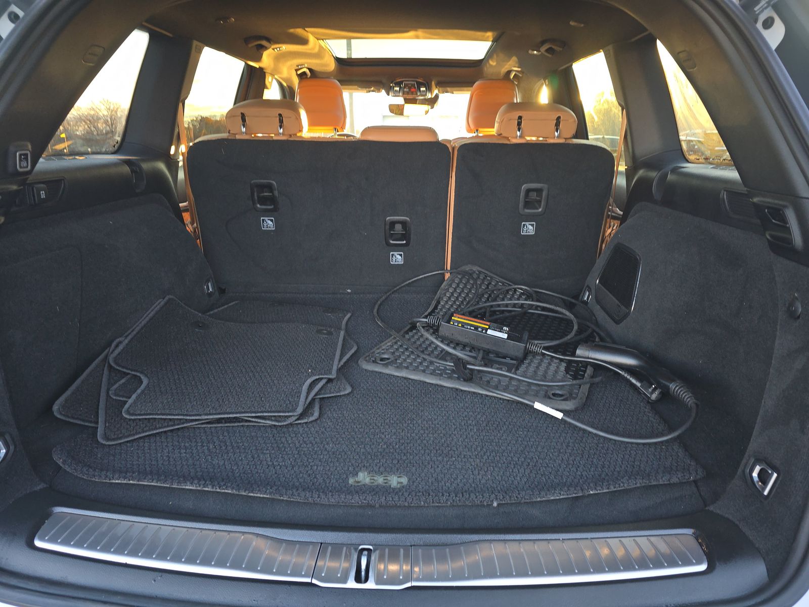 2022 Jeep Grand Cherokee 4xe Summit AWD