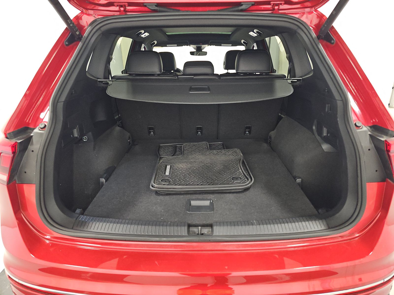 2024 Volkswagen Tiguan 2.0T SEL R-Line AWD