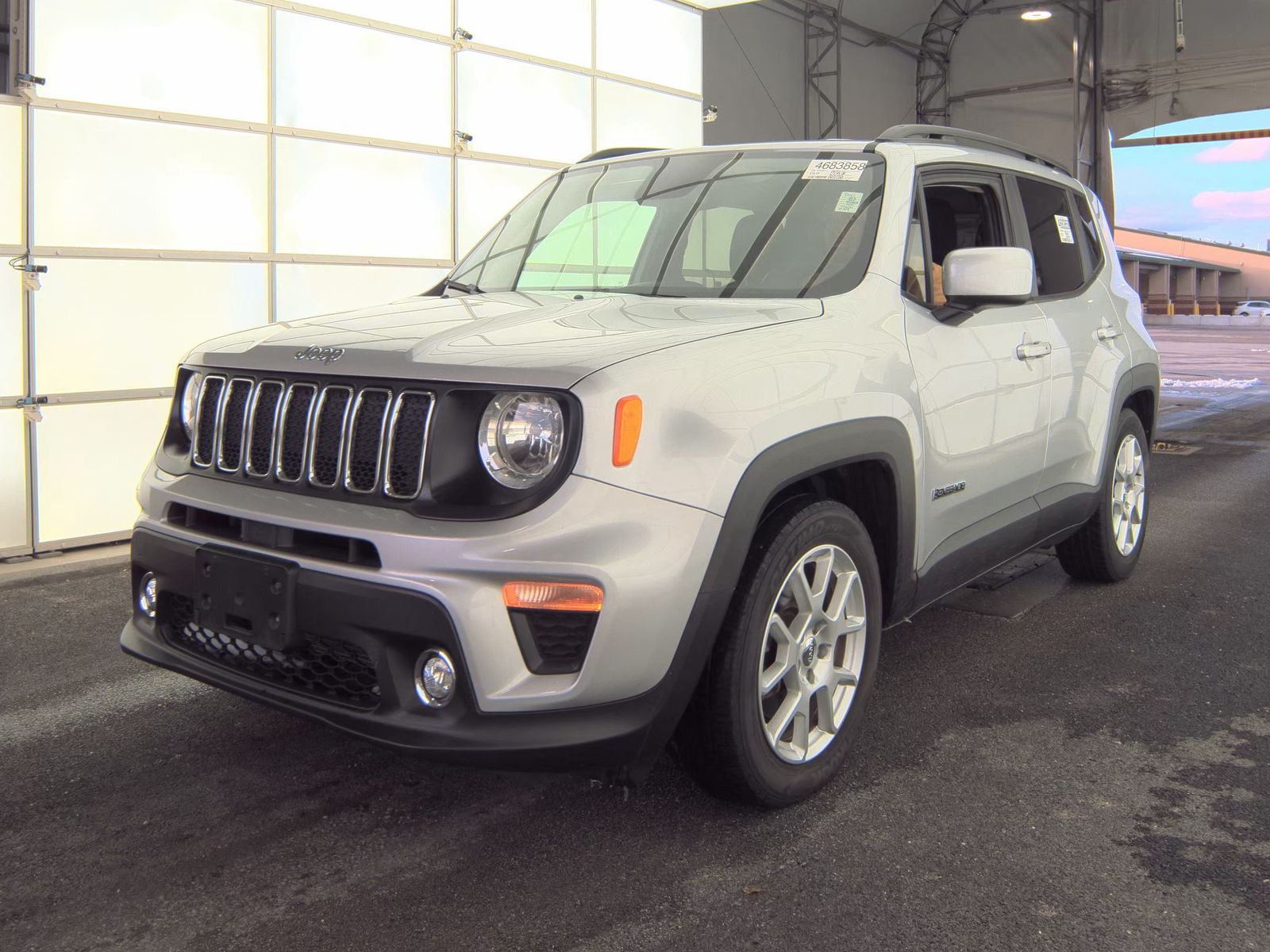 2019 Jeep Renegade Latitude FWD