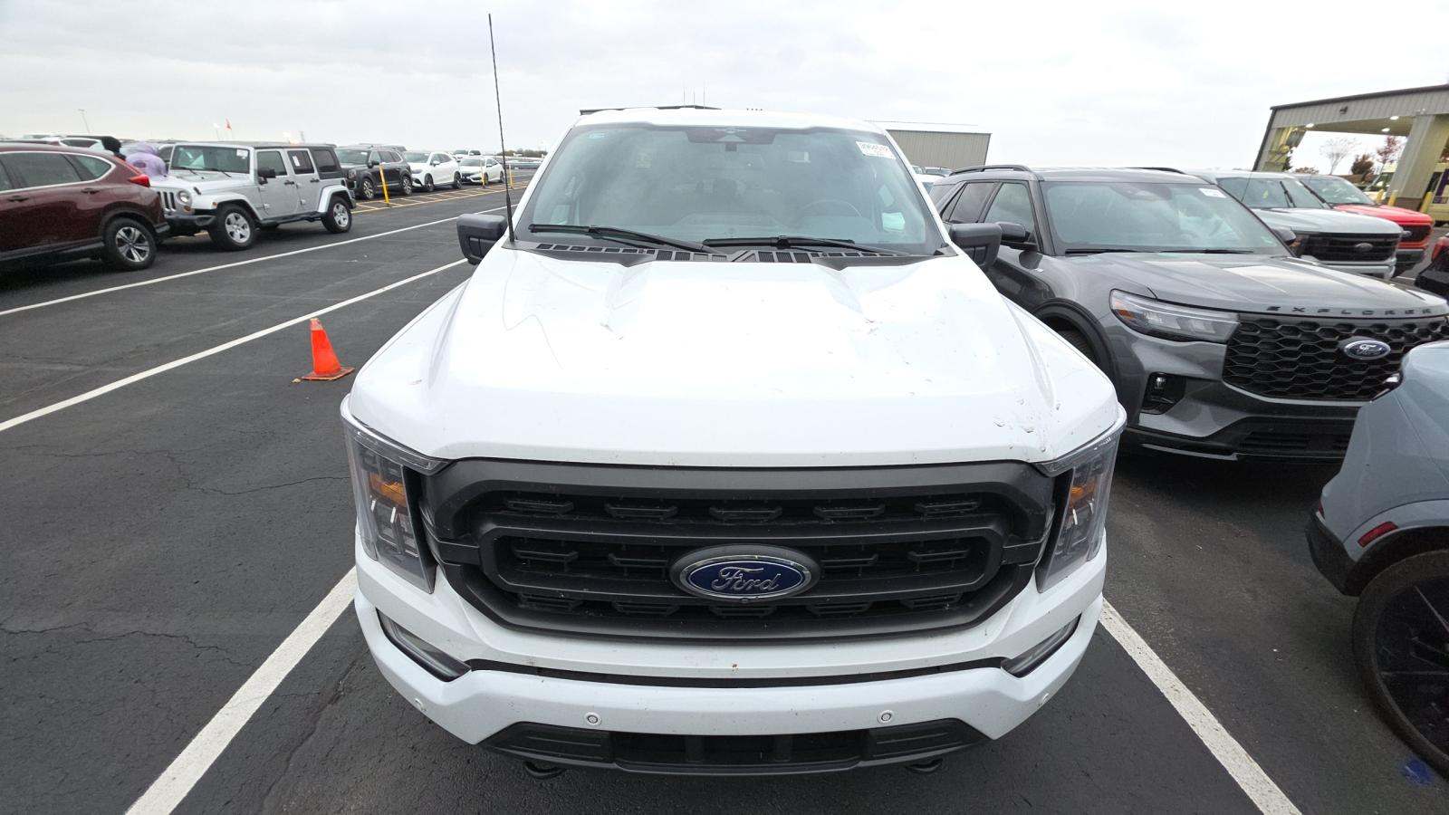 2023 Ford F-150 XLT AWD