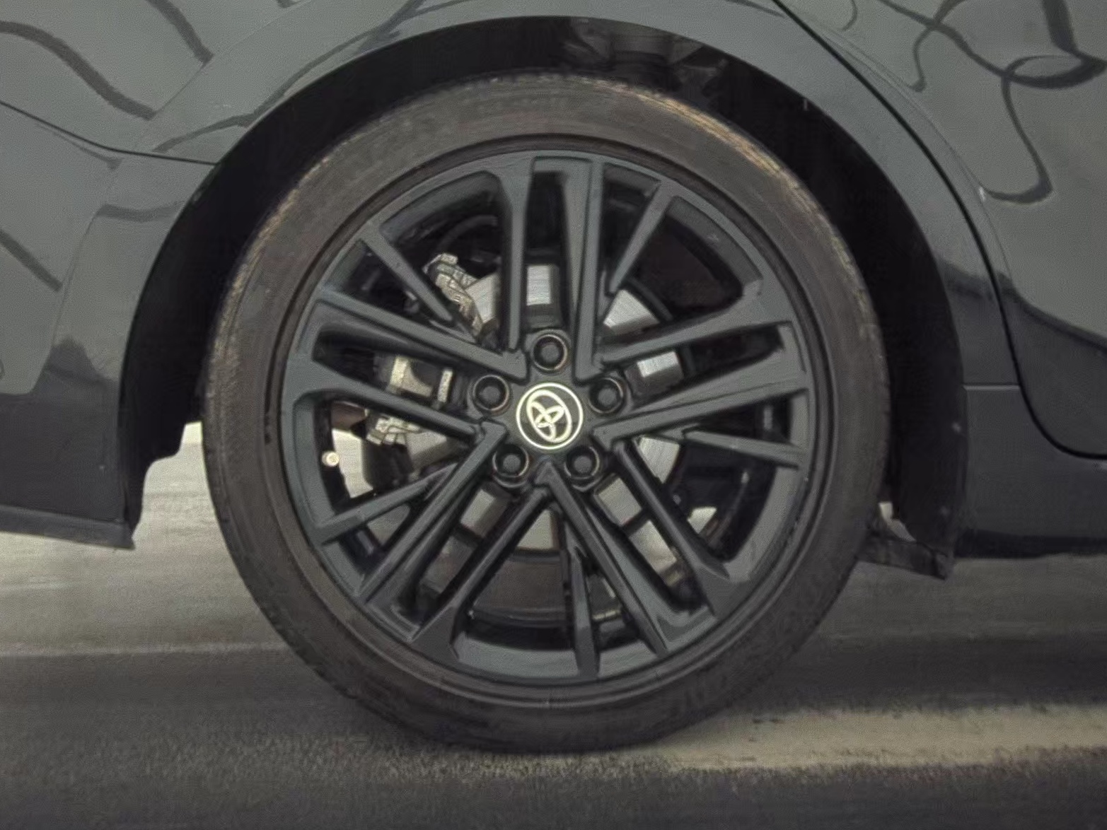 2025 Toyota Camry SE FWD