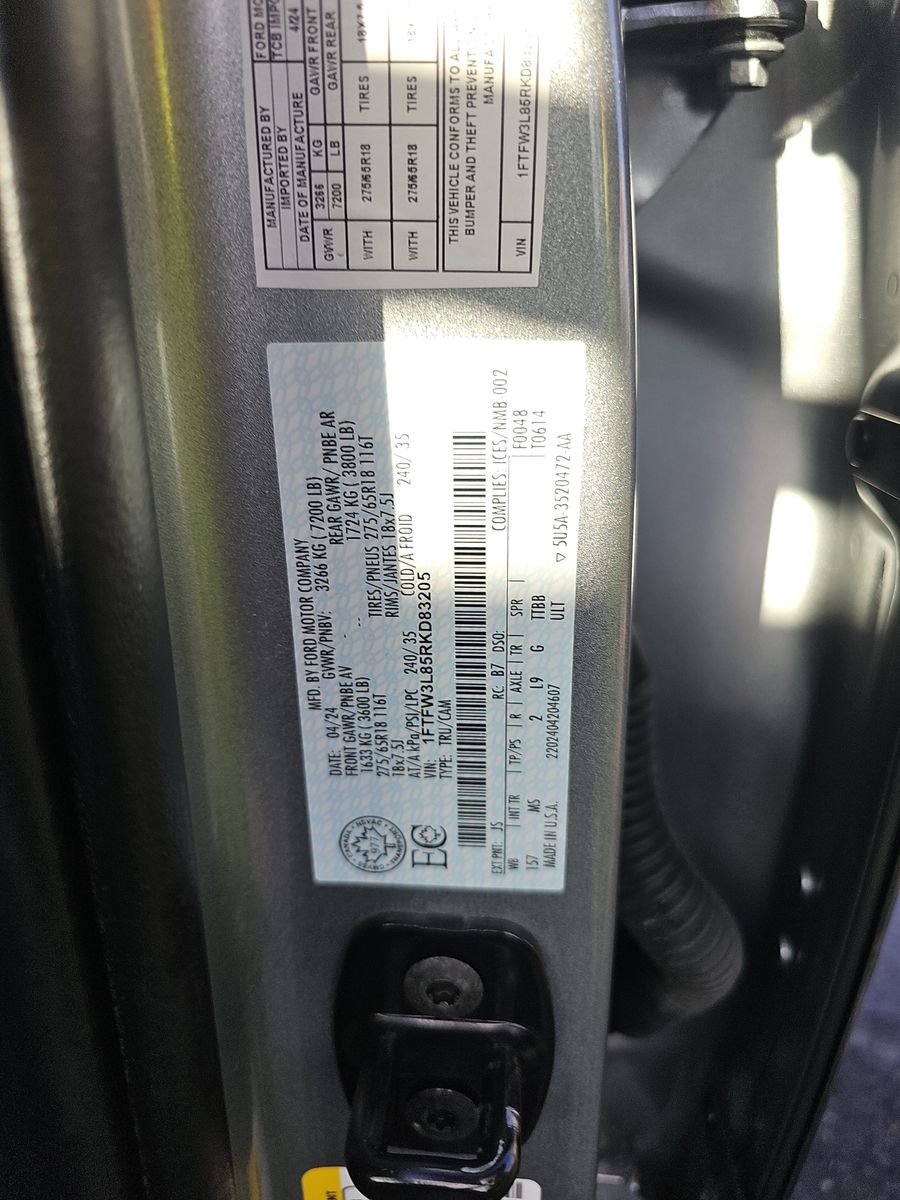 2024 Ford F-150 XLT AWD