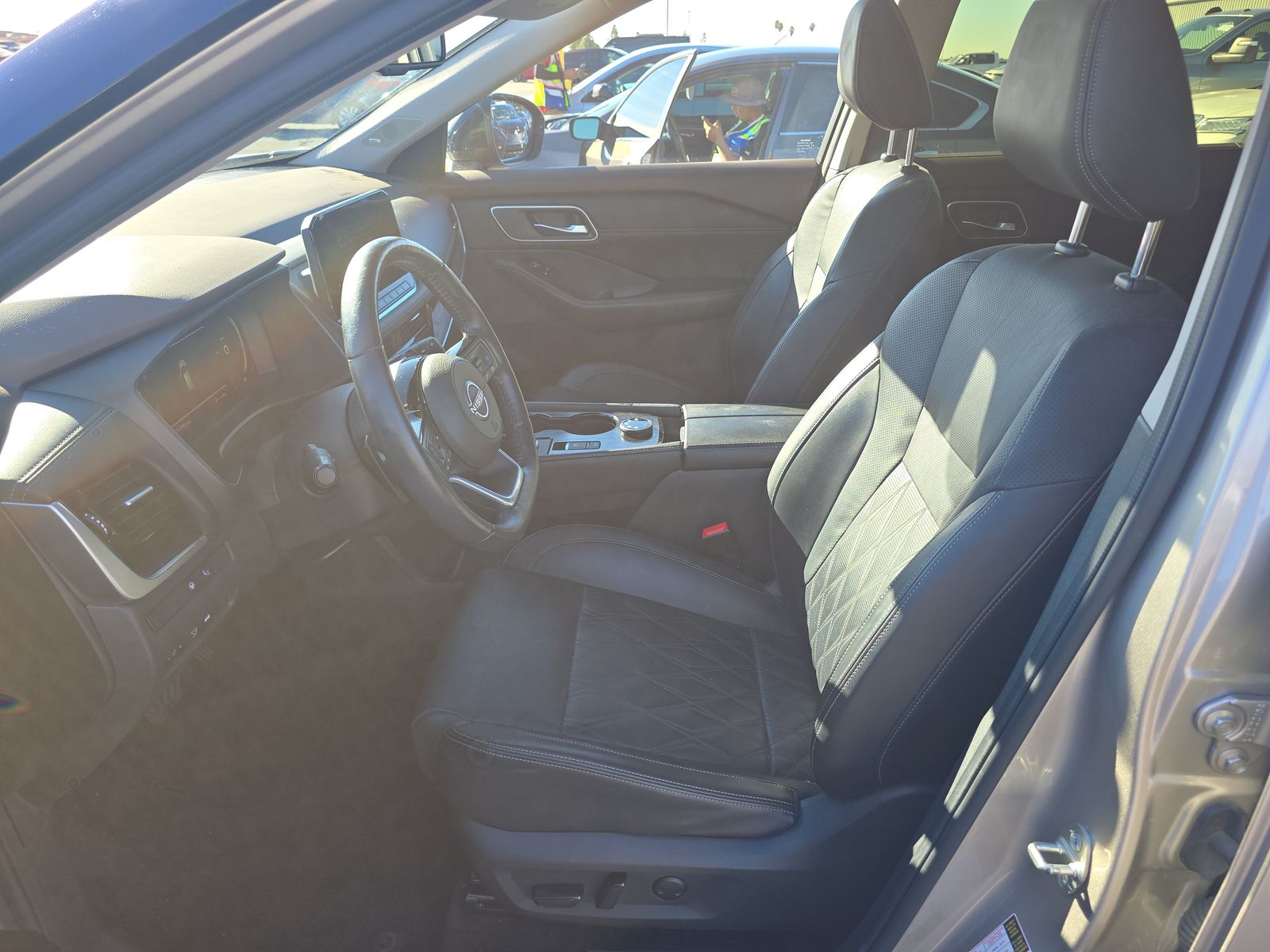 2023 Nissan Rogue Platinum AWD