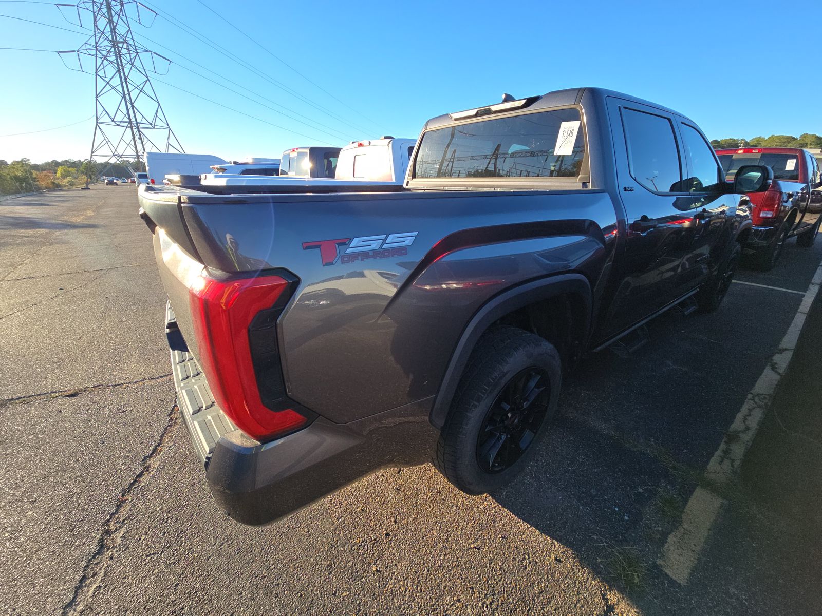 2022 Toyota Tundra SR5 AWD