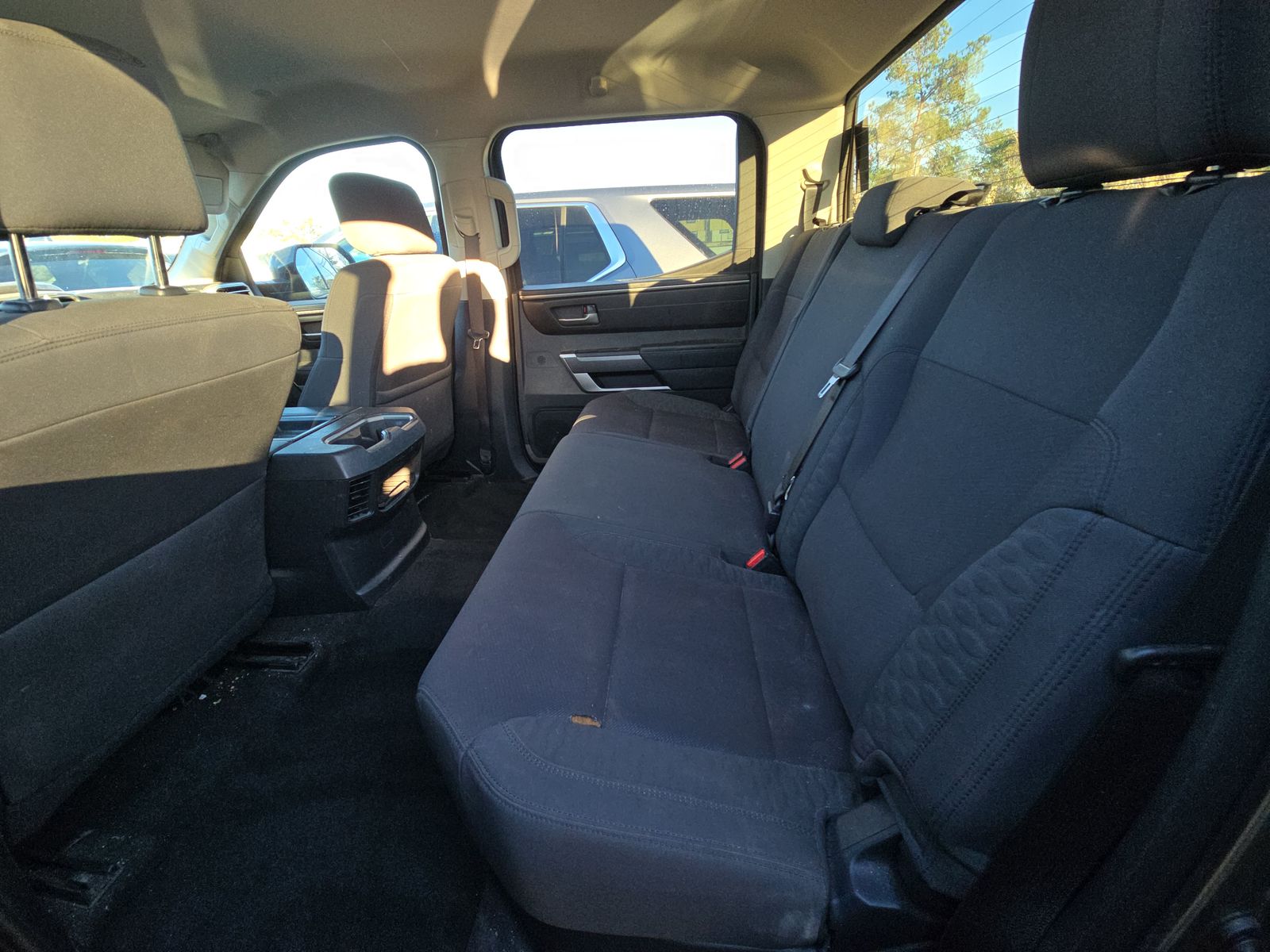 2022 Toyota Tundra SR5 AWD