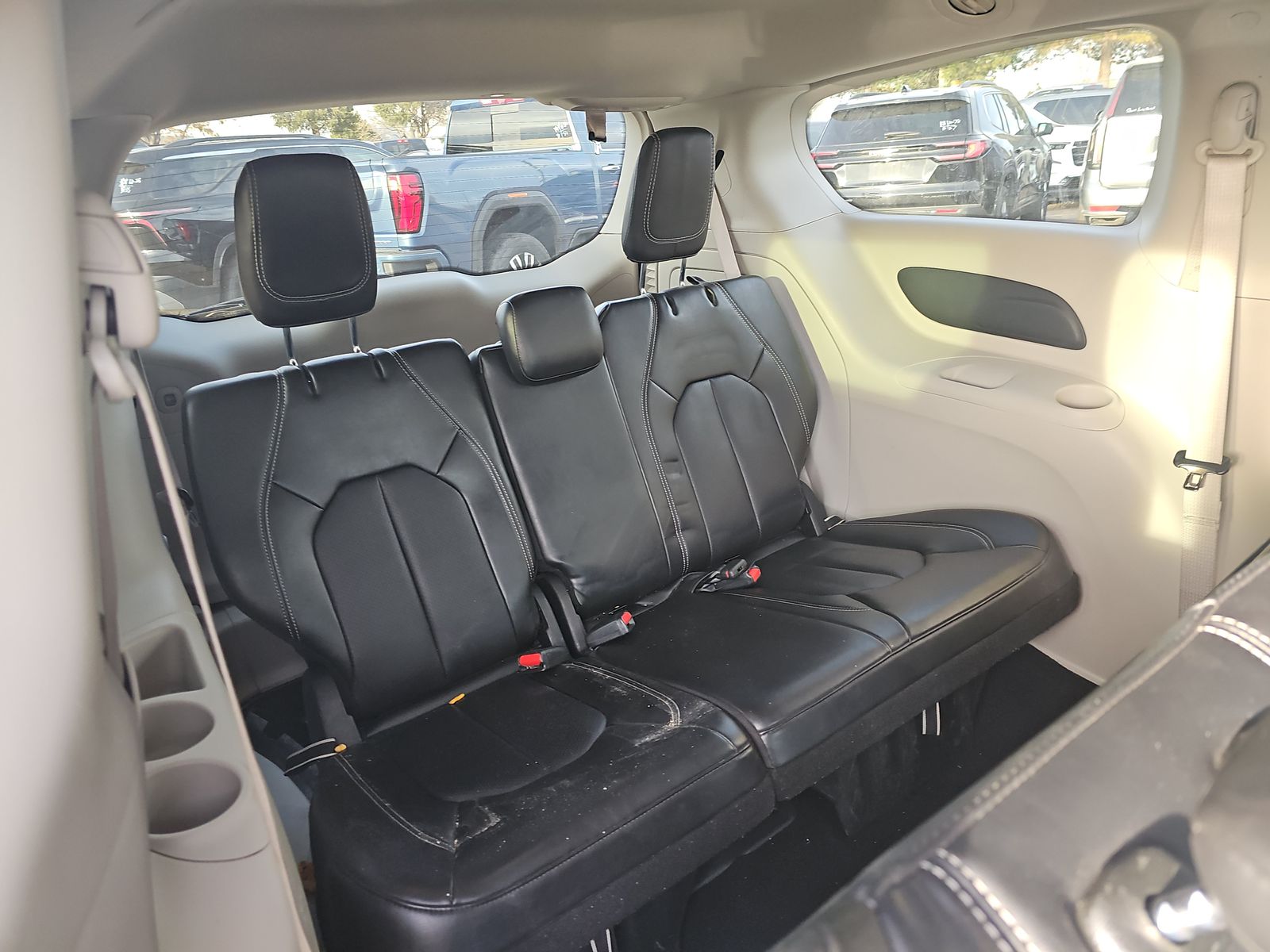 2024 Chrysler Pacifica Hybrid Select FWD