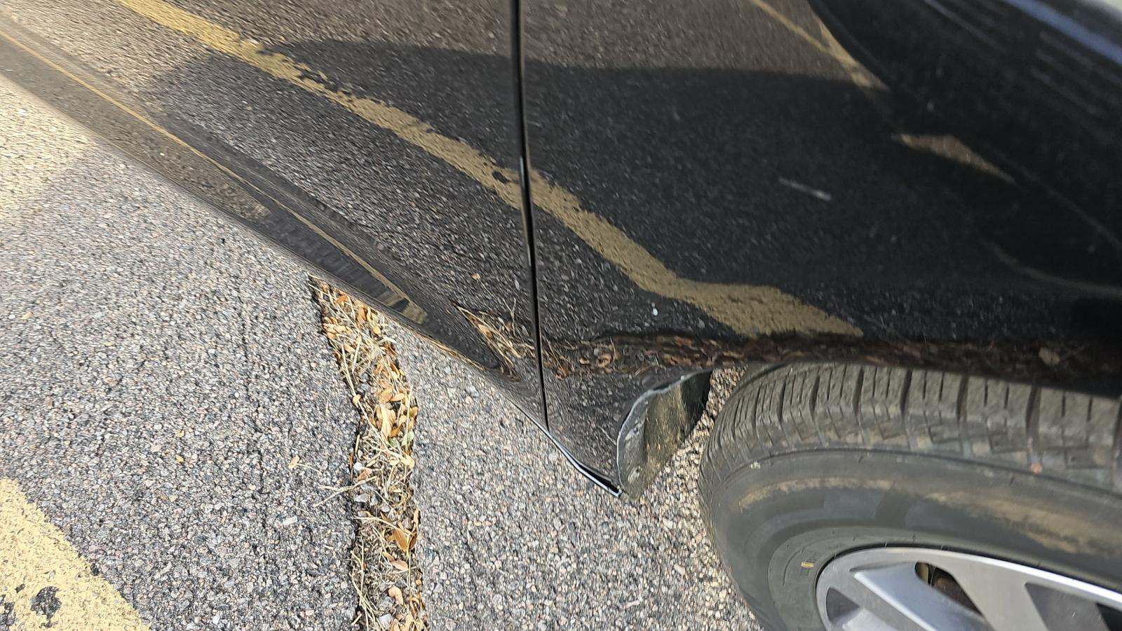 2024 Chrysler Pacifica Hybrid Select FWD