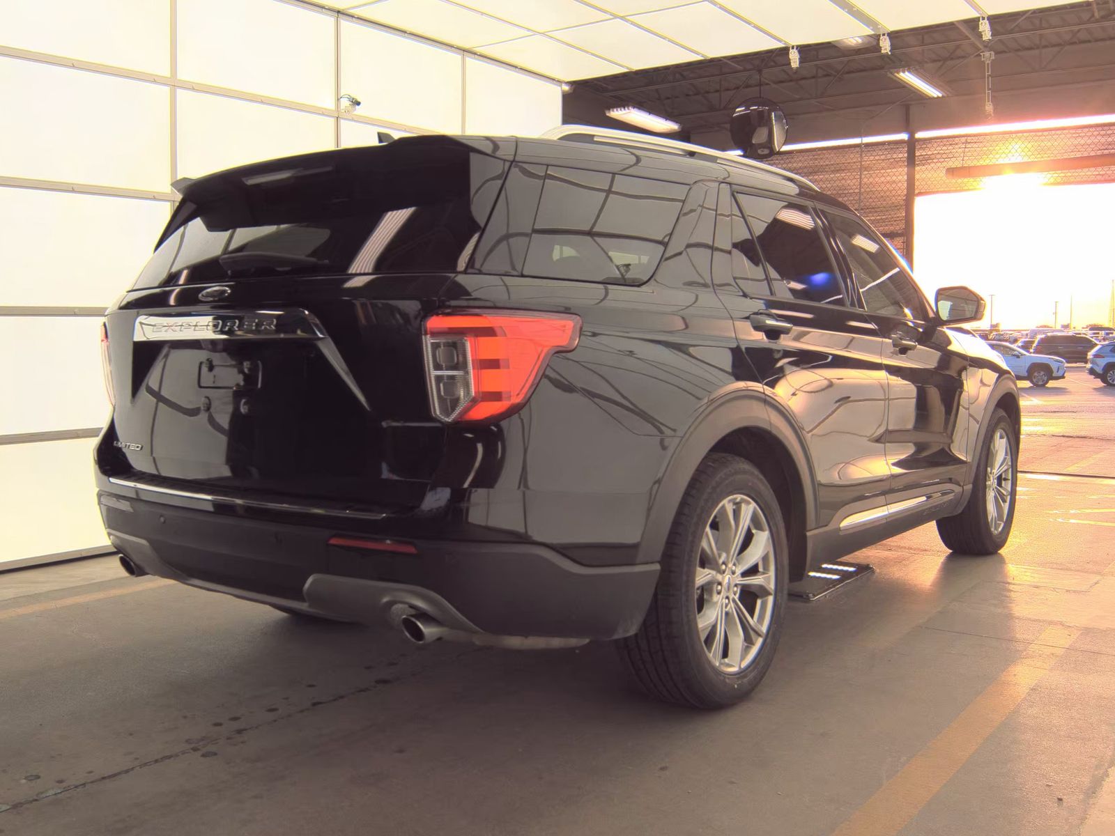 2023 Ford Explorer Limited RWD