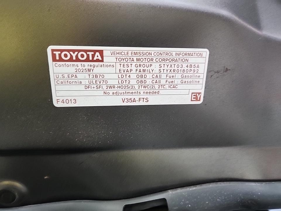 2025 Toyota Tundra SR5 AWD