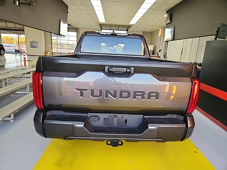 2025 Toyota Tundra SR5 AWD