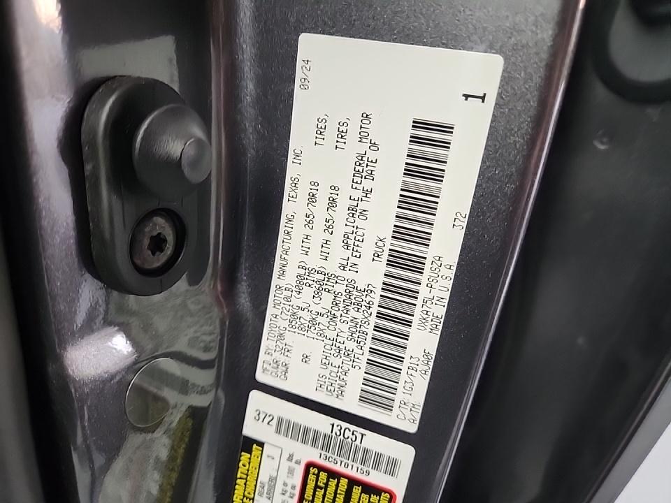 2025 Toyota Tundra SR5 AWD