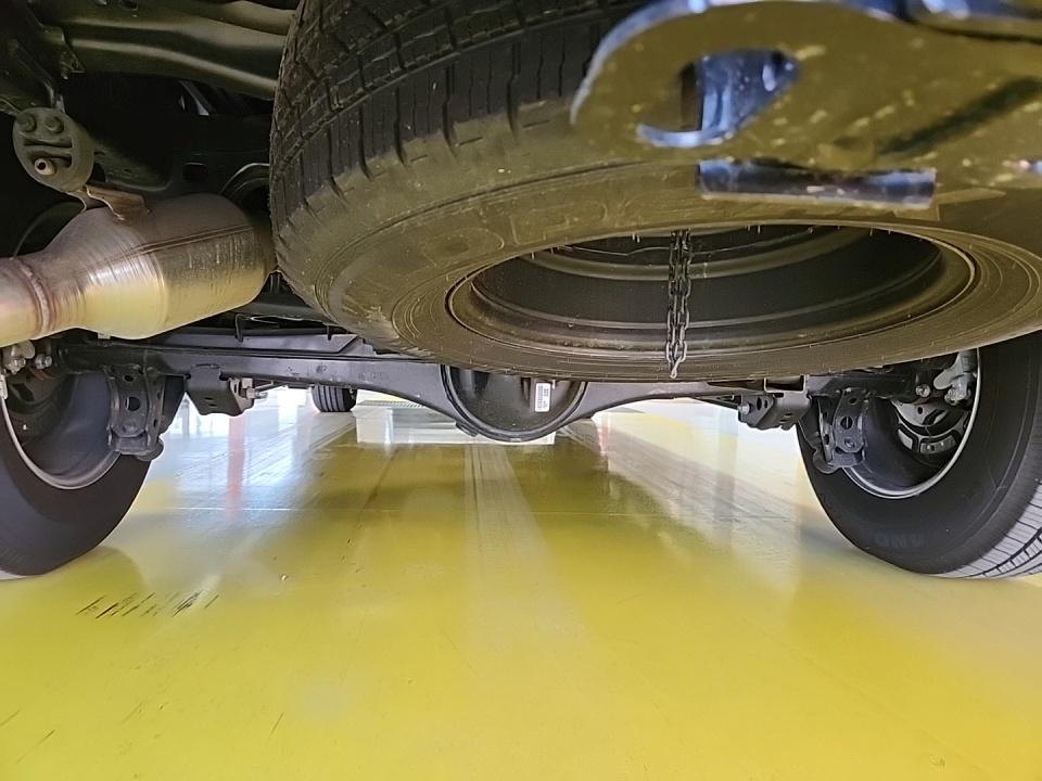 2025 Toyota Tundra SR5 AWD