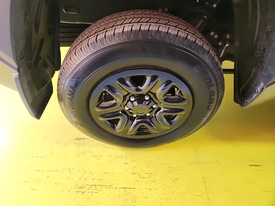 2025 Toyota Tundra SR5 AWD