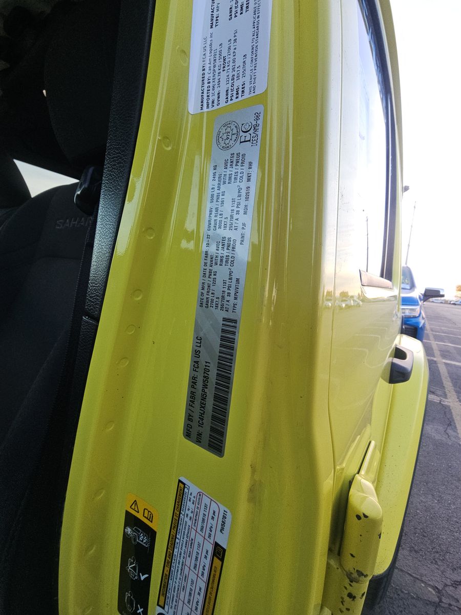 2023 Jeep Wrangler Sahara AWD