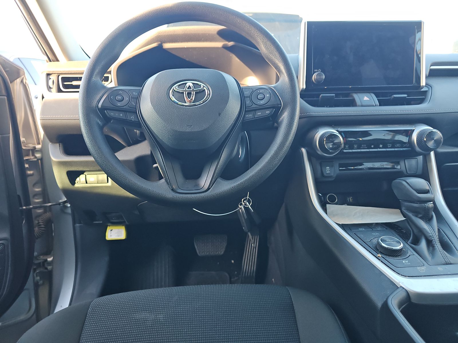 2023 Toyota RAV4 Hybrid LE AWD