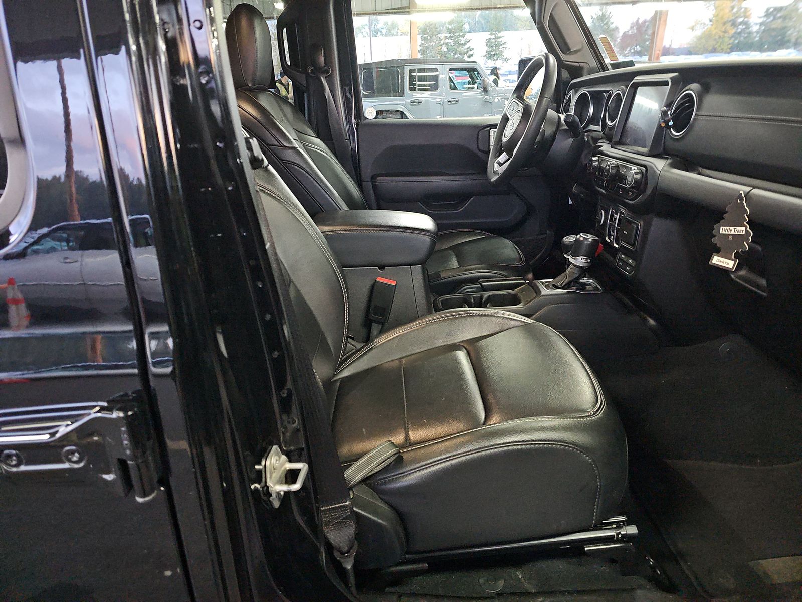 2023 Jeep Wrangler 4xe Sahara AWD