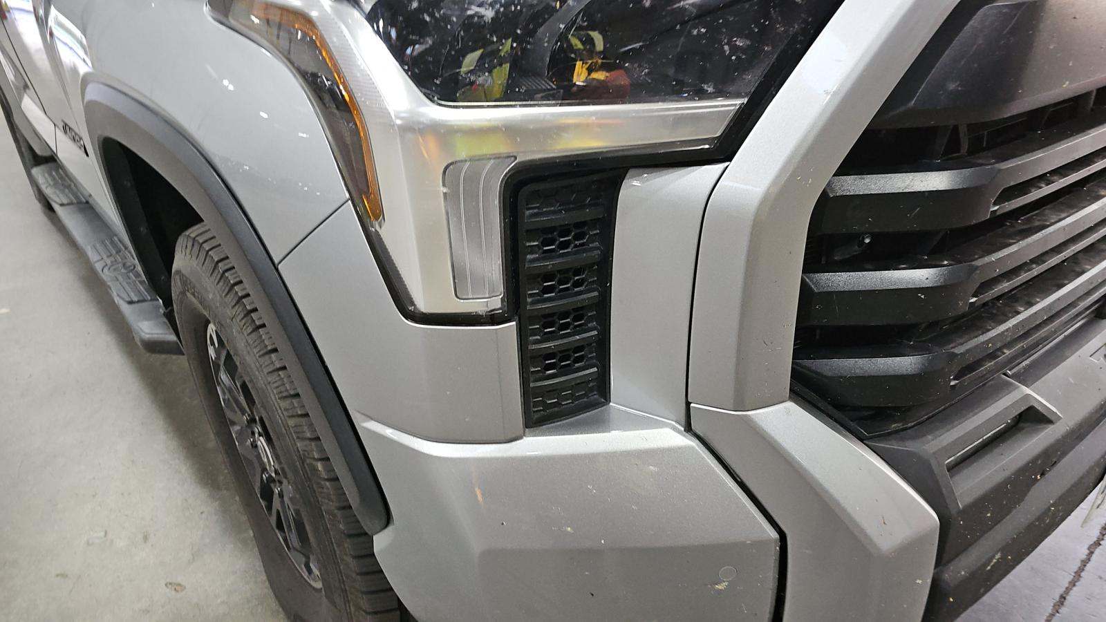 2022 Toyota Tundra SR5 AWD