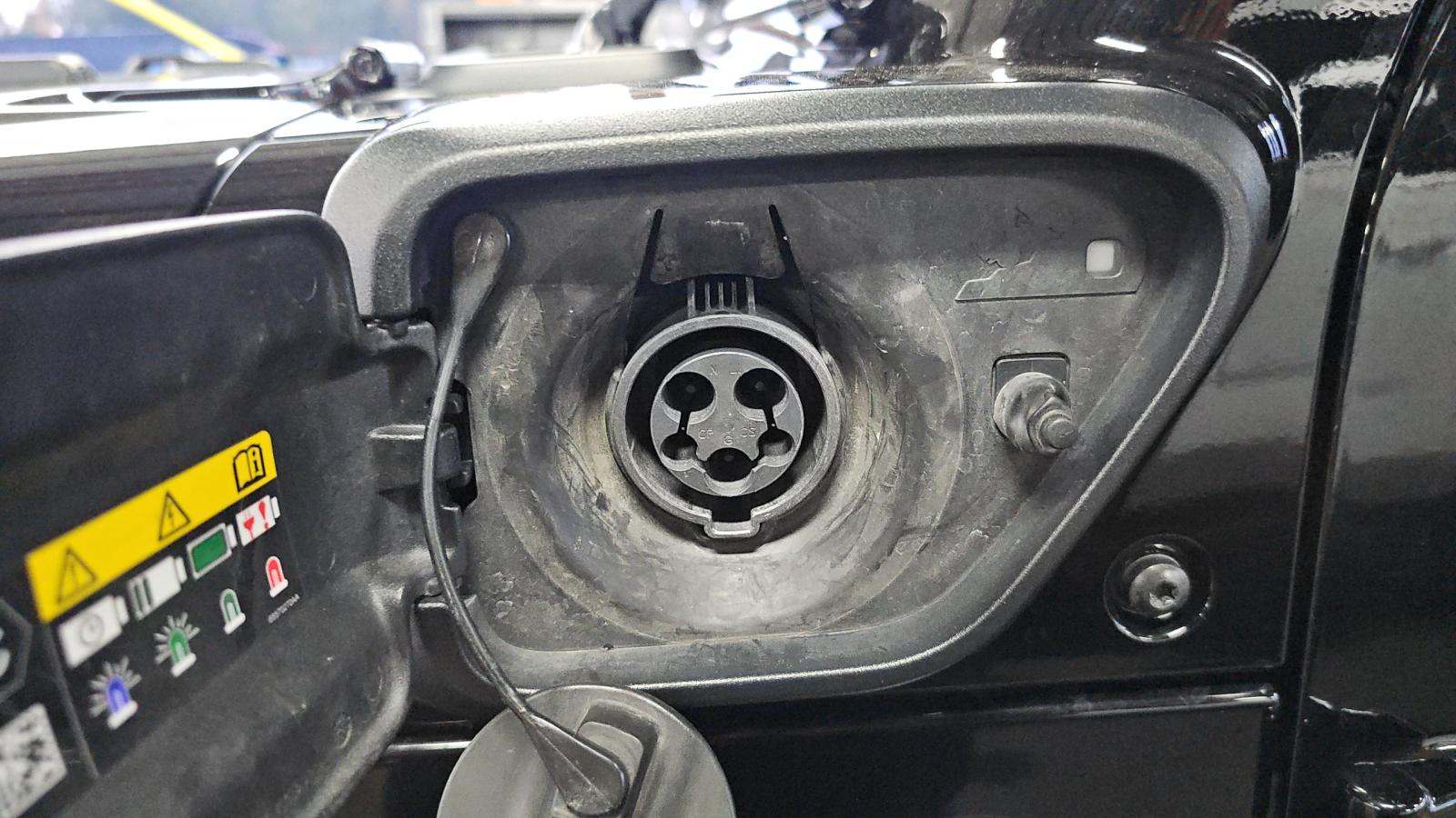 2023 Jeep Wrangler 4xe Sahara AWD