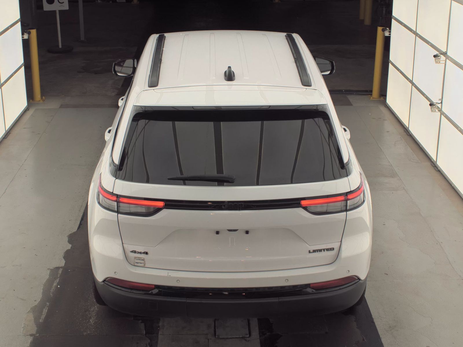 2023 Jeep Grand Cherokee Limited AWD