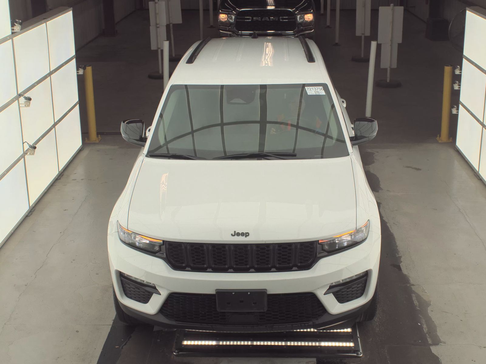 2023 Jeep Grand Cherokee Limited AWD