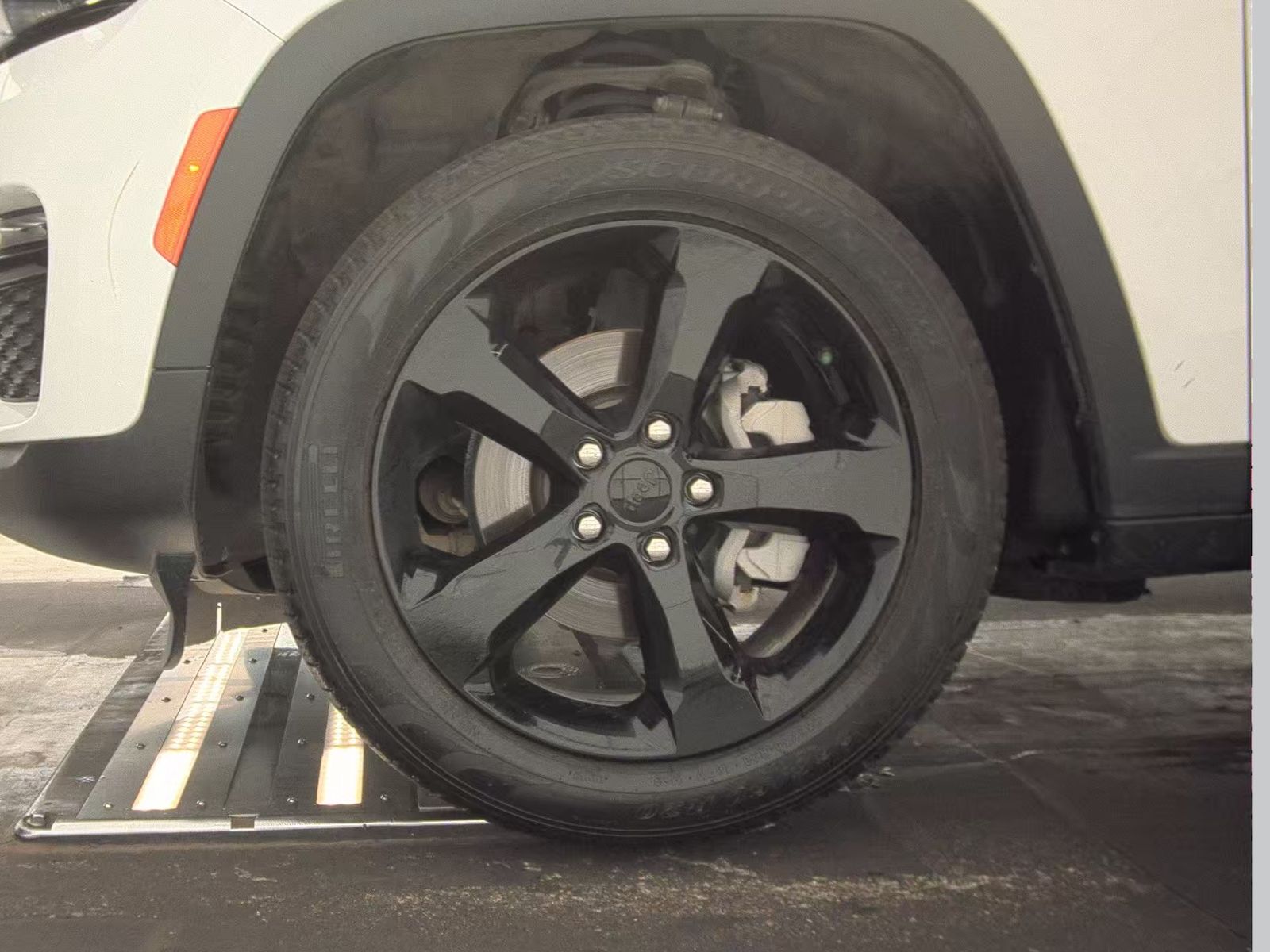 2023 Jeep Grand Cherokee Limited AWD