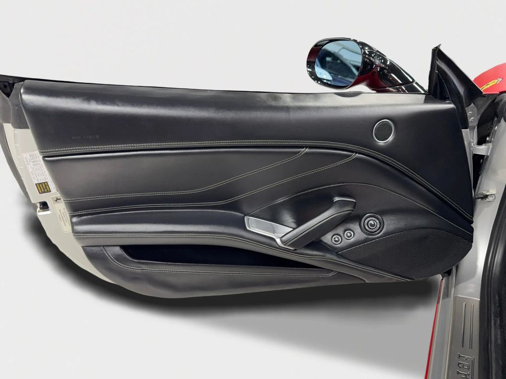 2016 Ferrari California T RWD