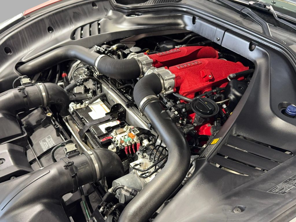 2016 Ferrari California T RWD