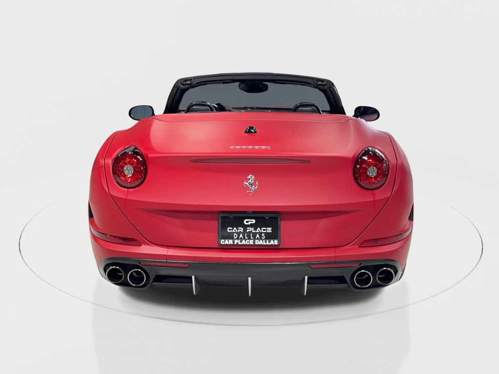 2016 Ferrari California T RWD