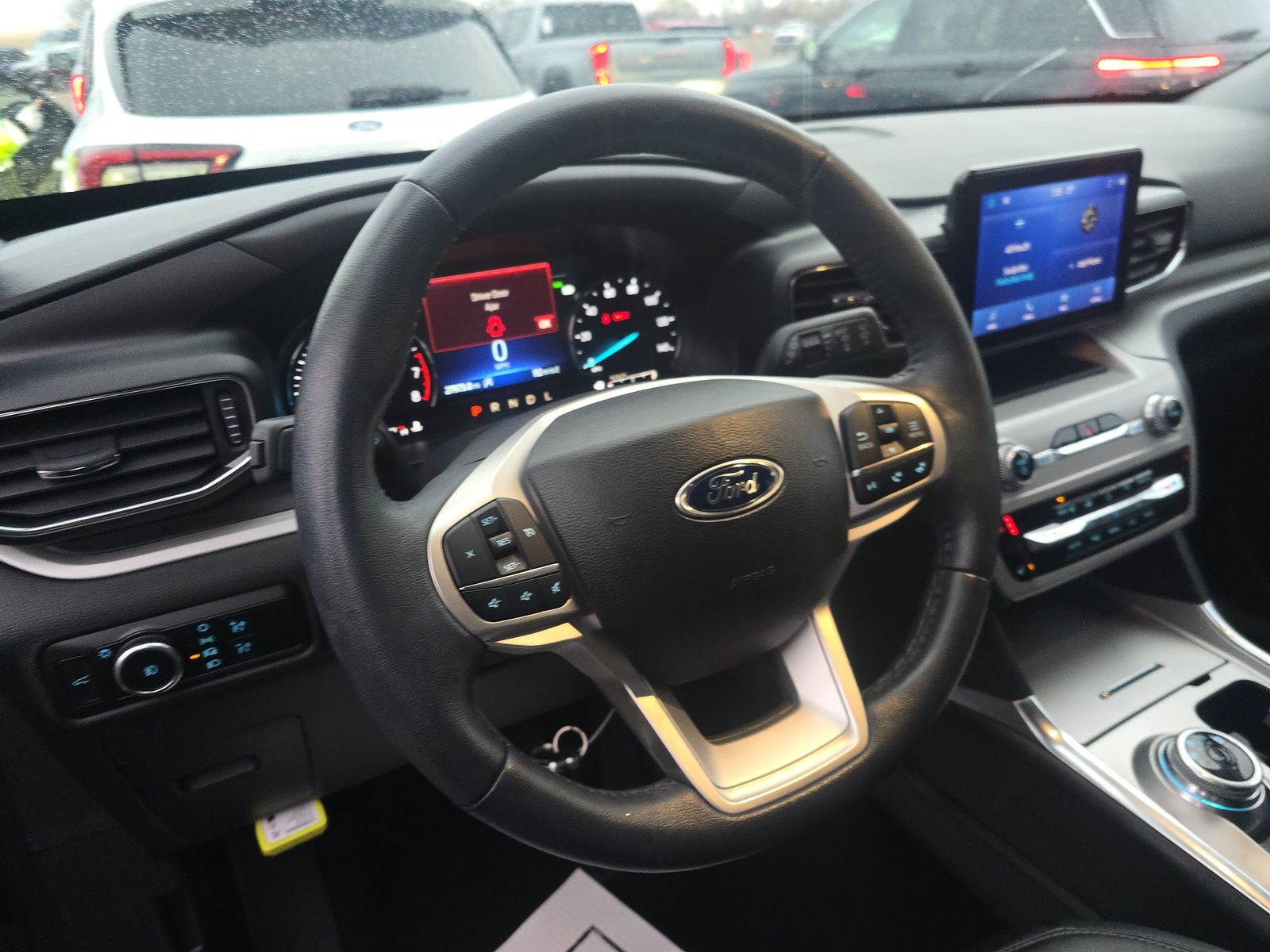 2023 Ford Explorer XLT AWD