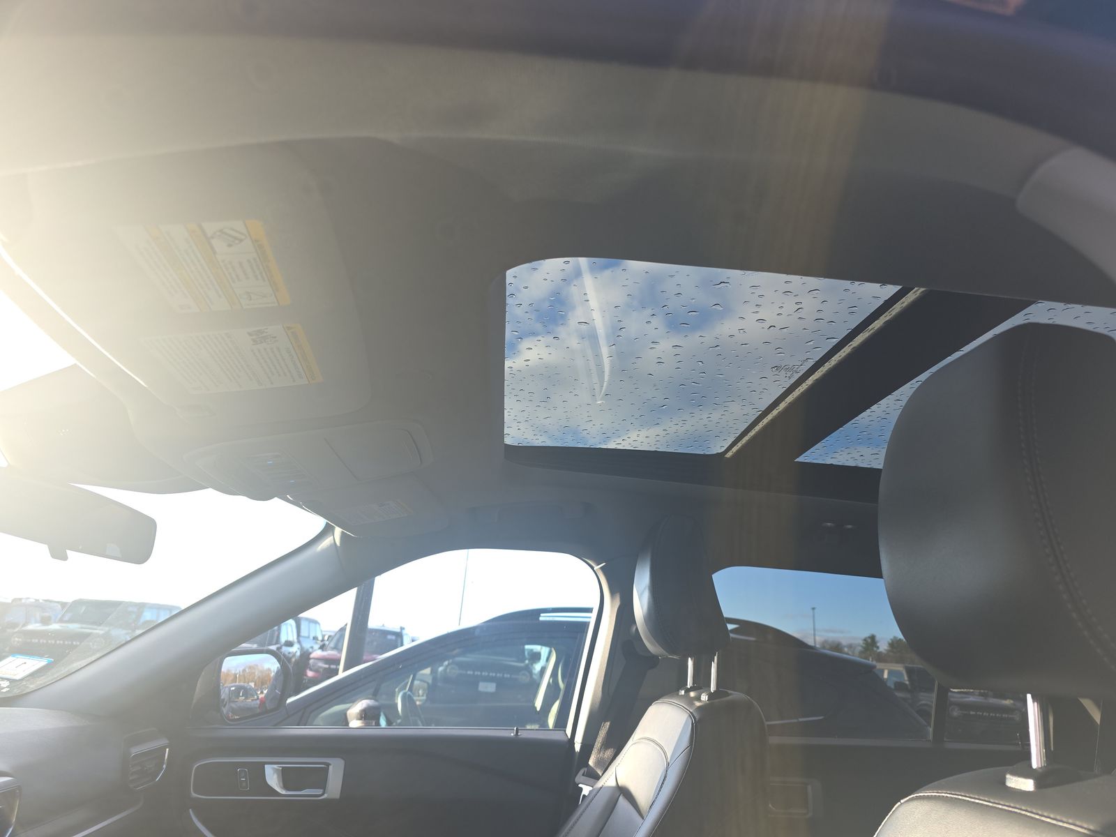 2022 Ford Explorer XLT AWD