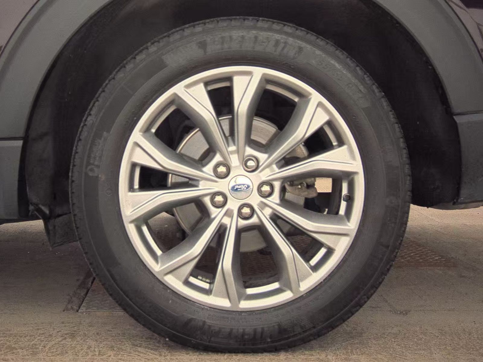 2023 Ford Explorer Limited AWD