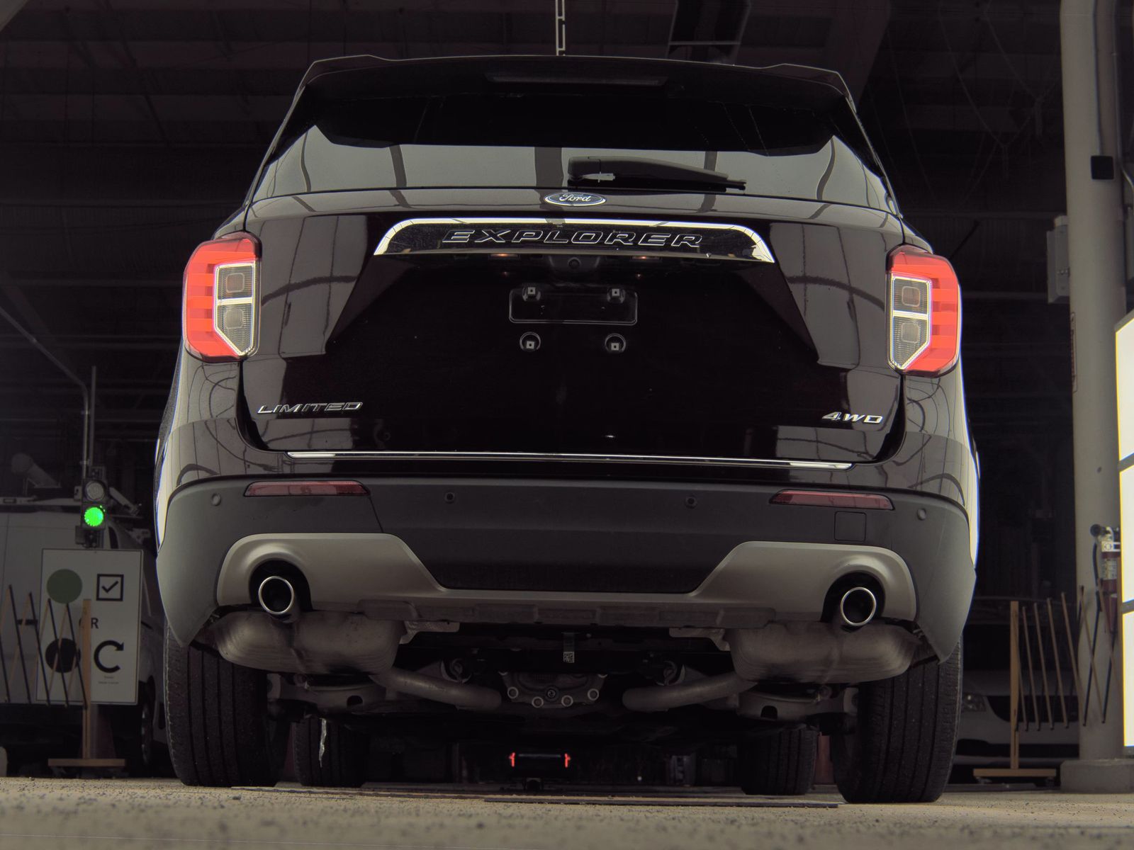 2023 Ford Explorer Limited AWD