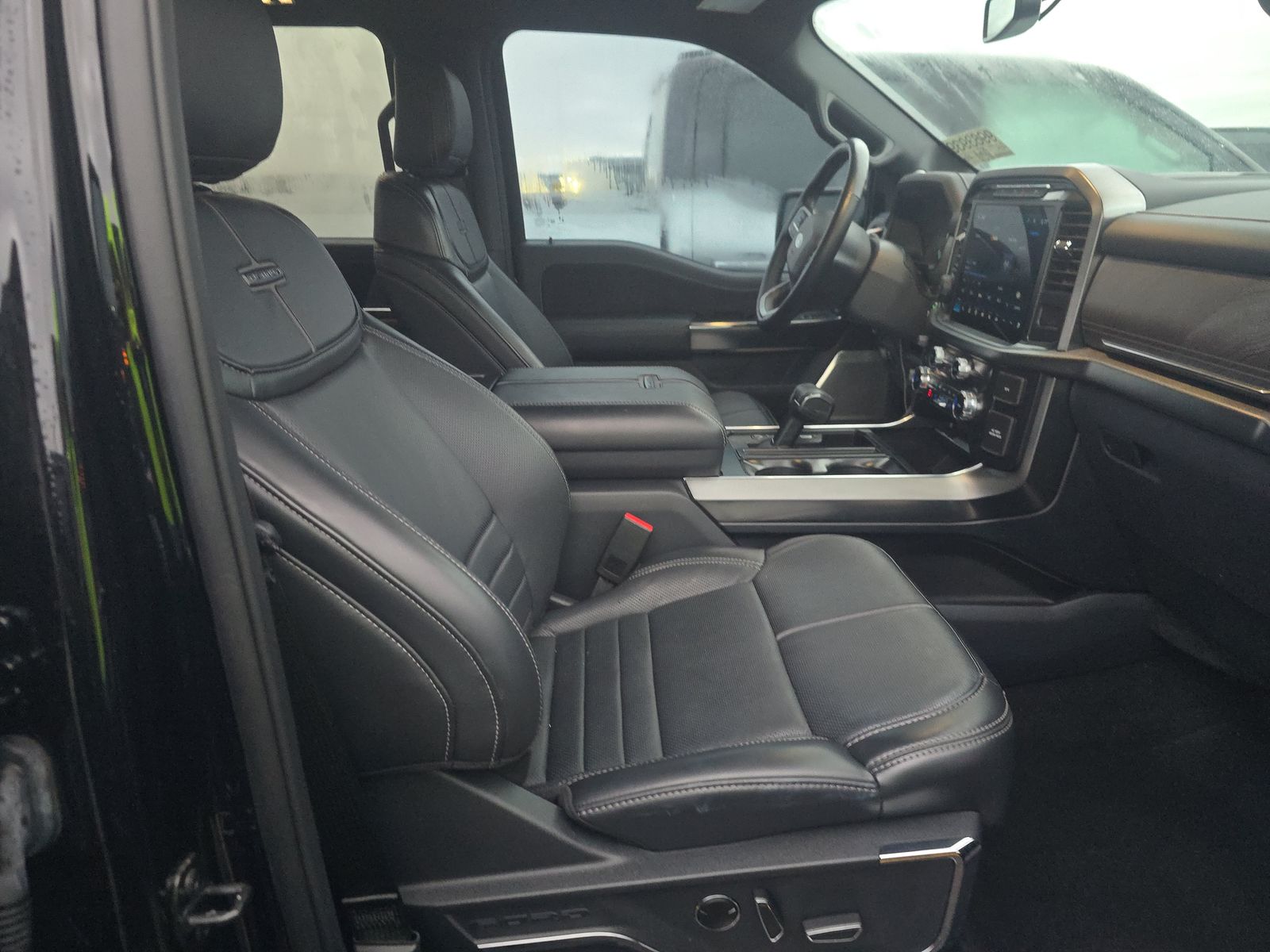 2023 Ford F-150 Platinum AWD