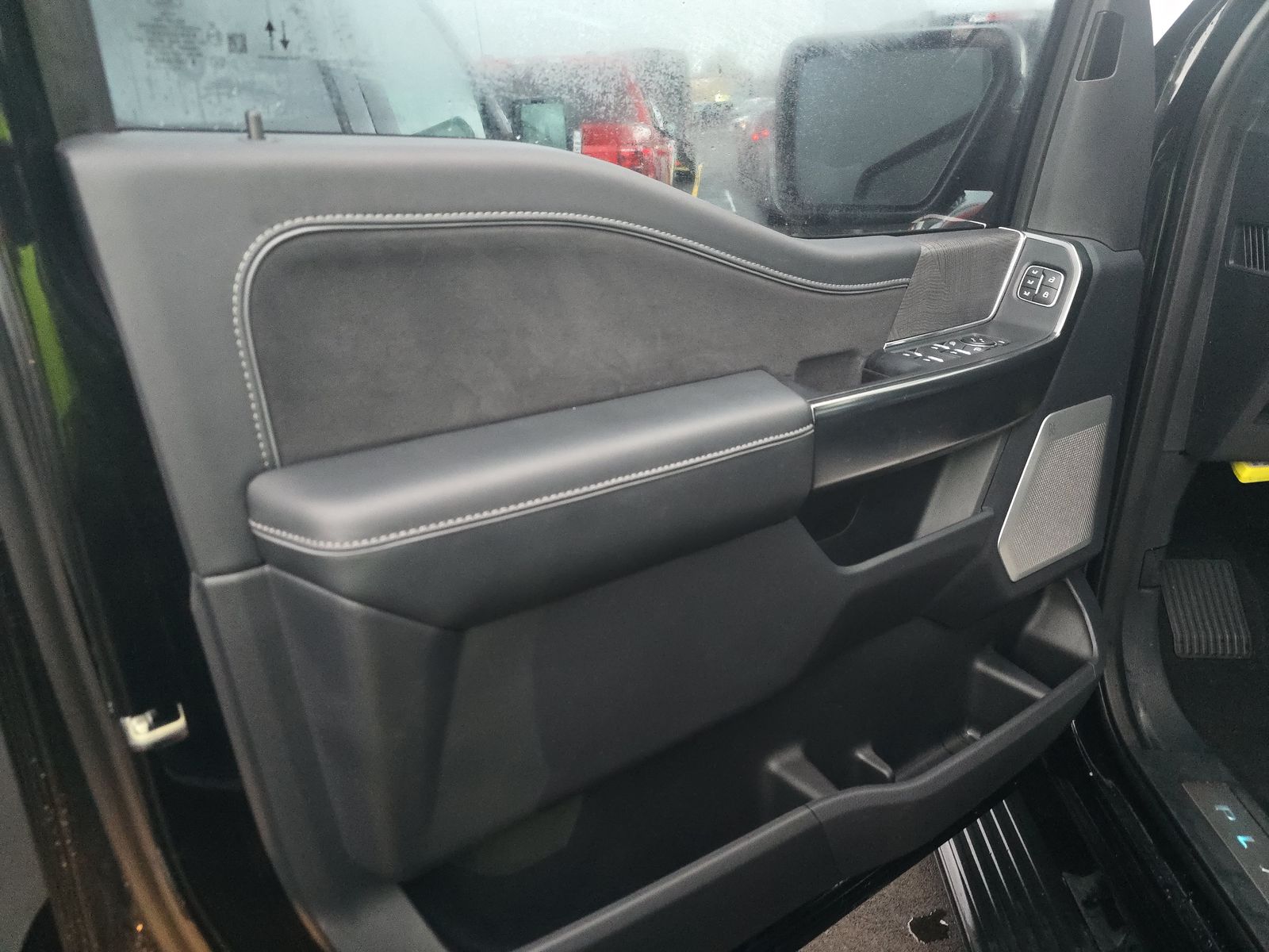 2023 Ford F-150 Platinum AWD