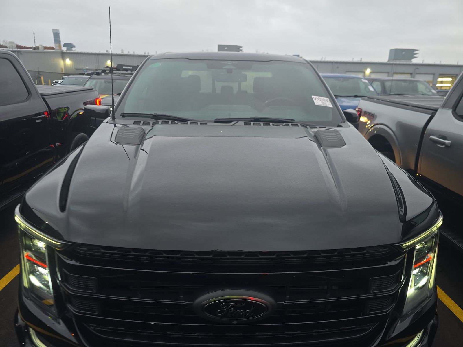 2023 Ford F-150 Platinum AWD