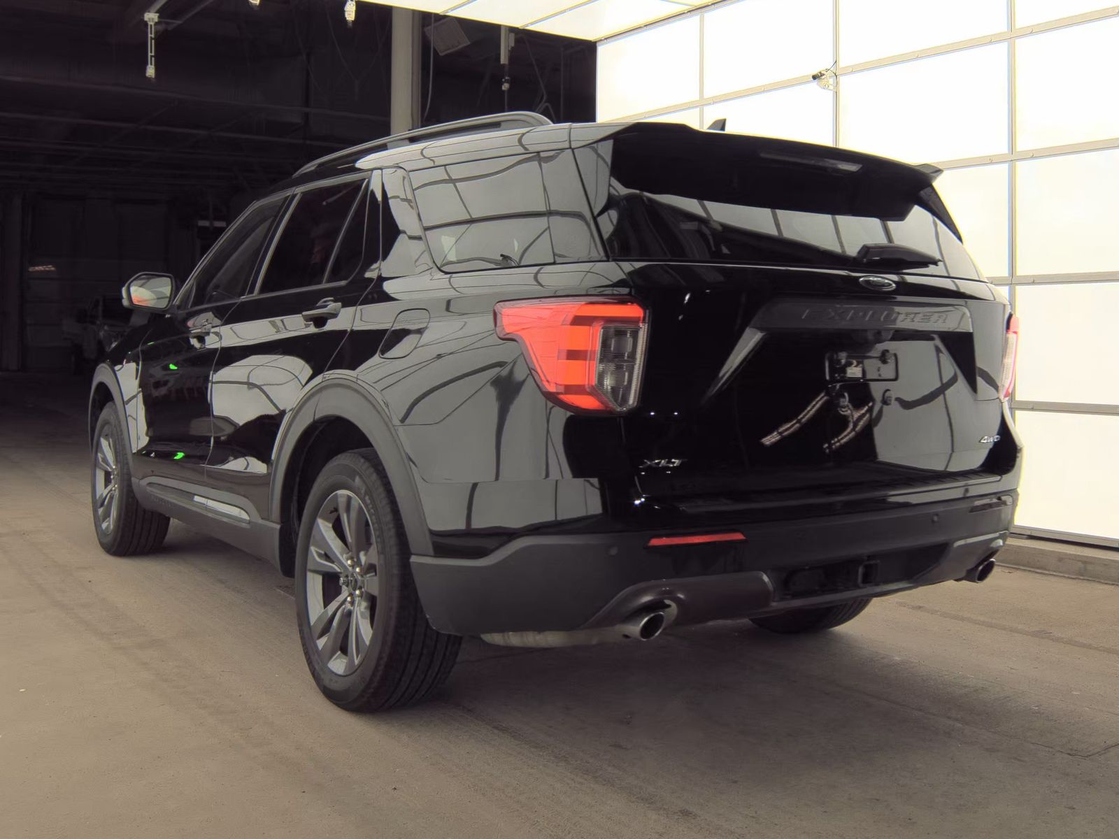 2023 Ford Explorer XLT AWD