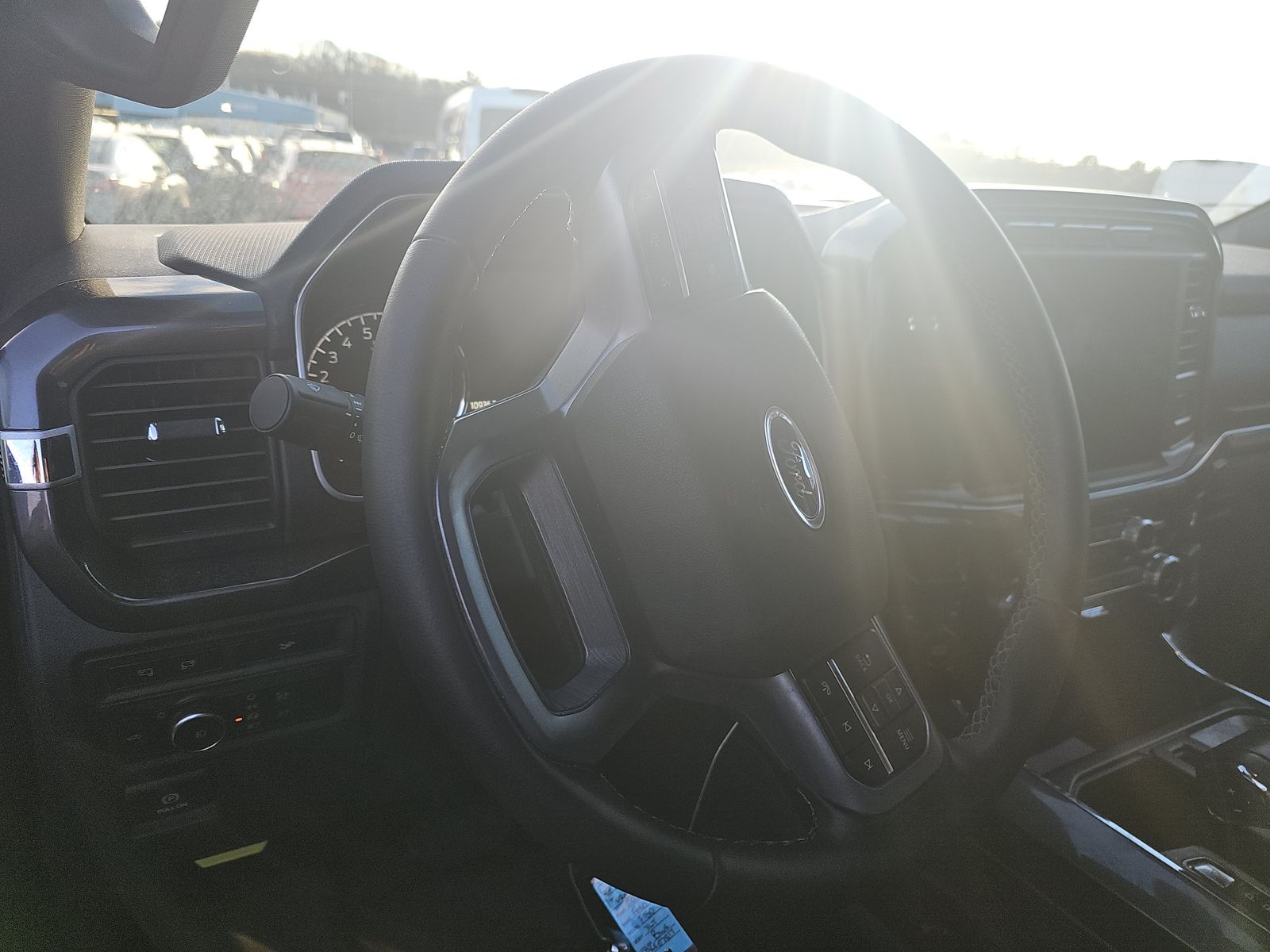 2023 Ford F-150 XLT AWD