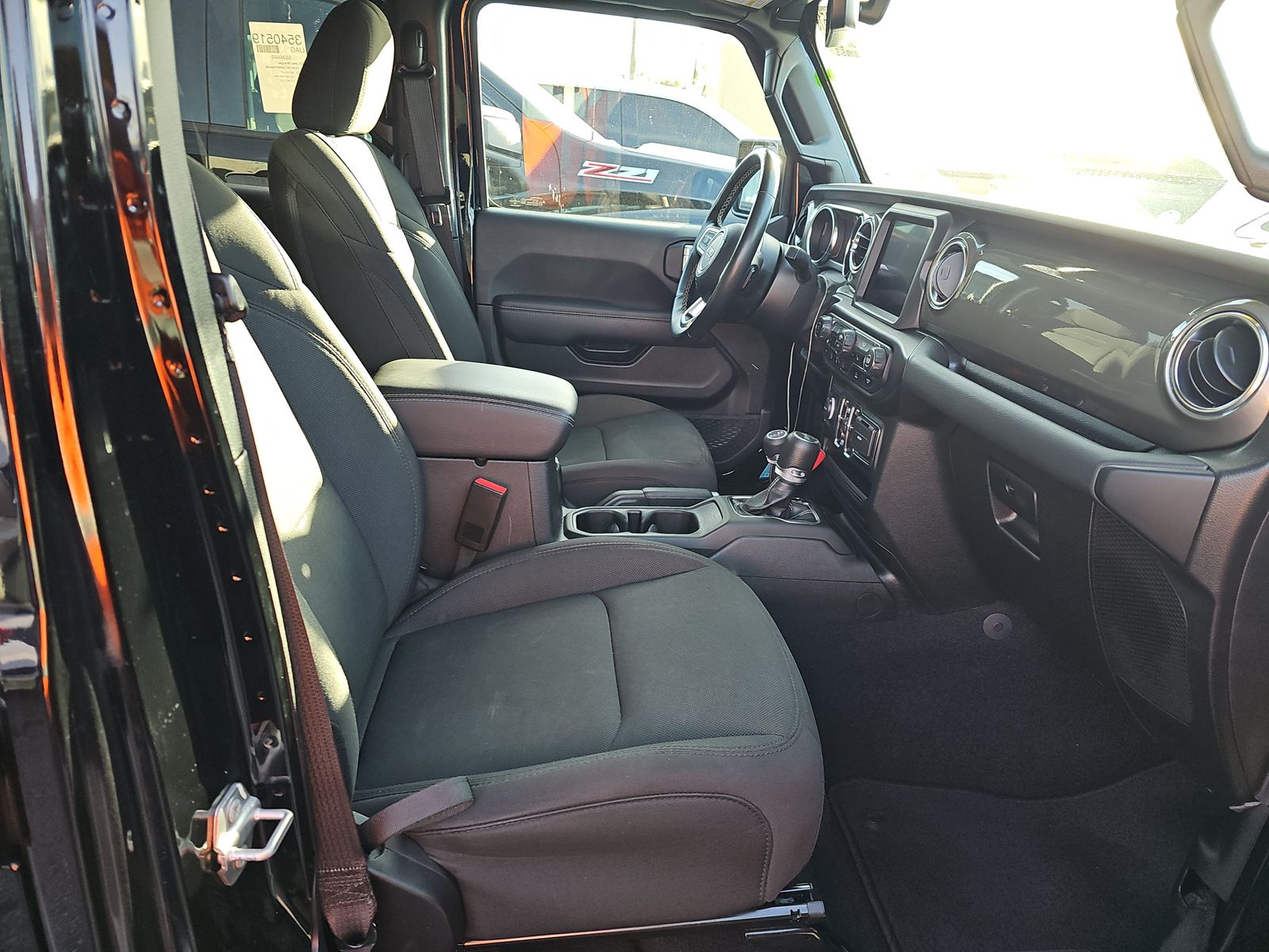 2022 Jeep Wrangler Unlimited Sahara AWD