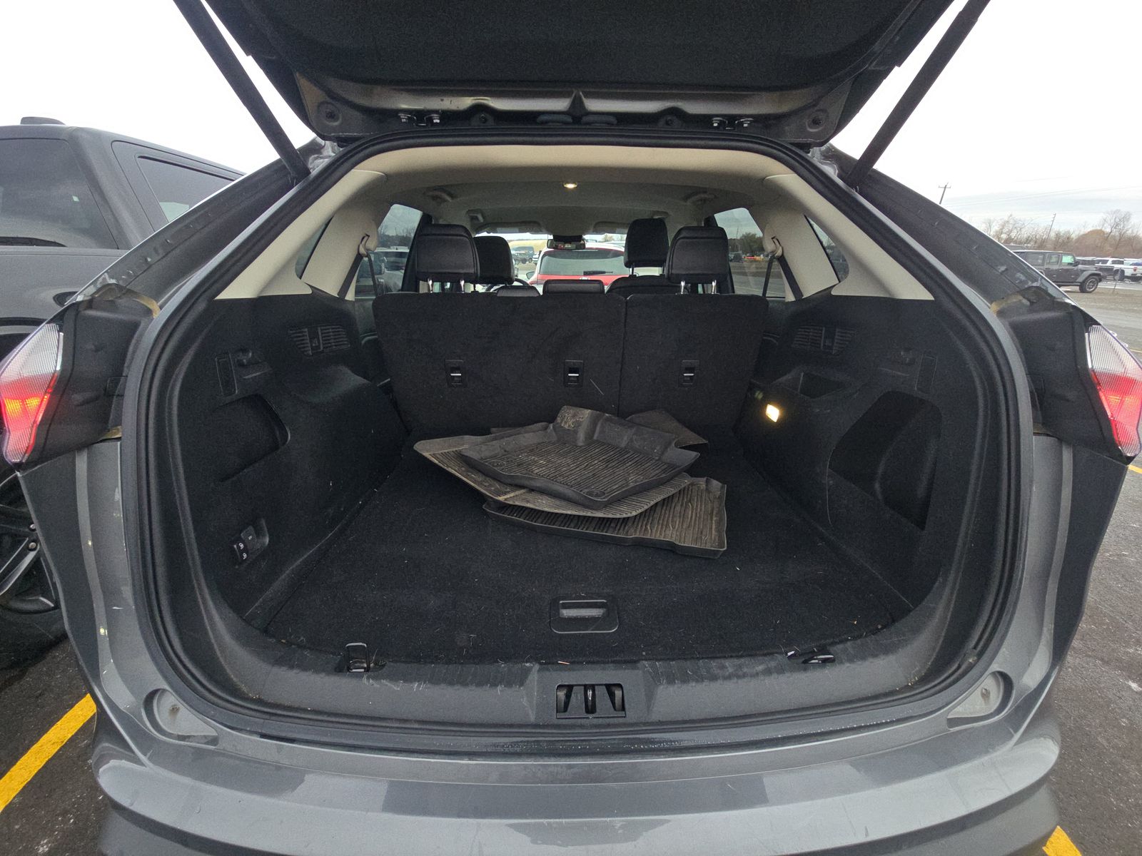 2023 Ford Edge SEL AWD