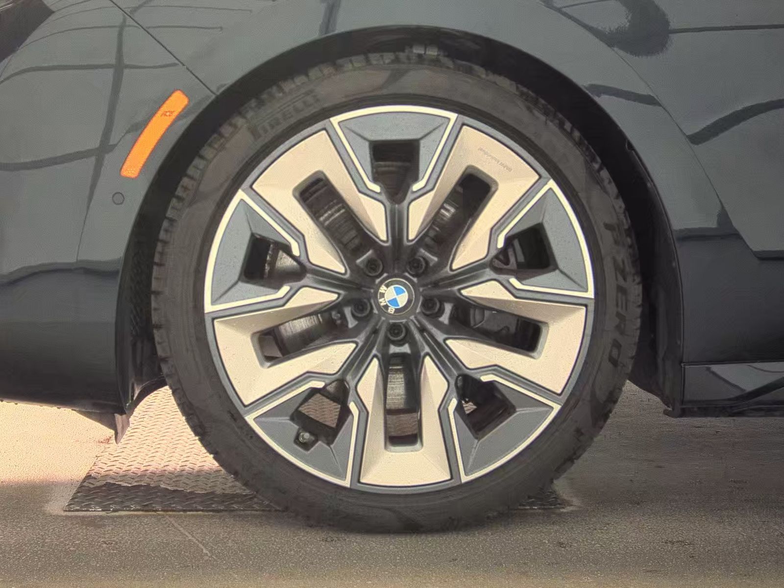 2024 BMW 7 Series 740i xDrive AWD