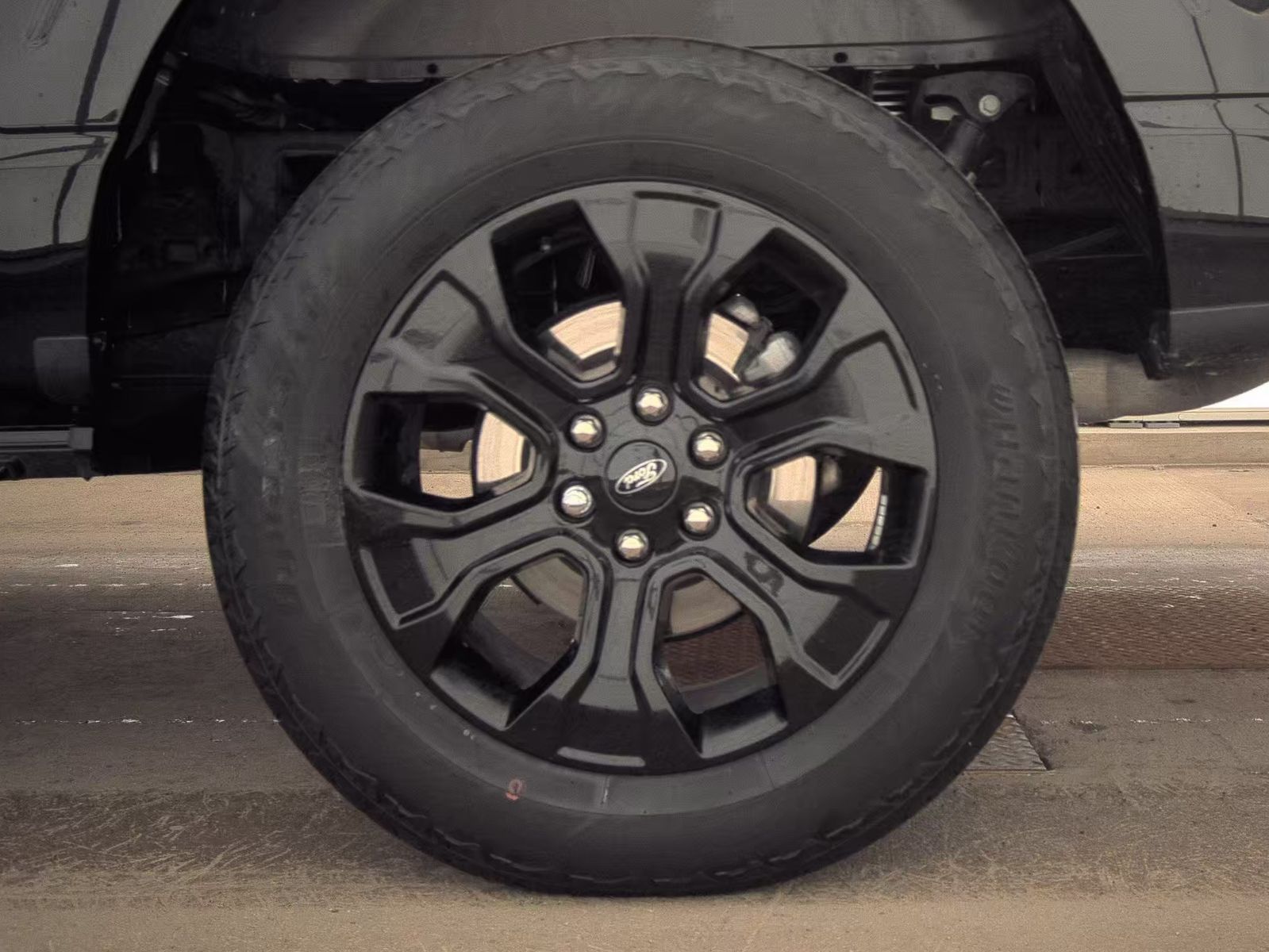 2023 Ford F-150 Platinum AWD