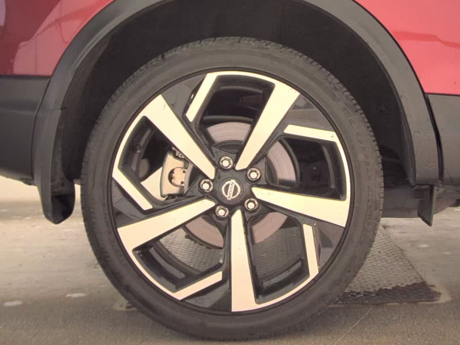 2022 Nissan Rogue Sport SL AWD